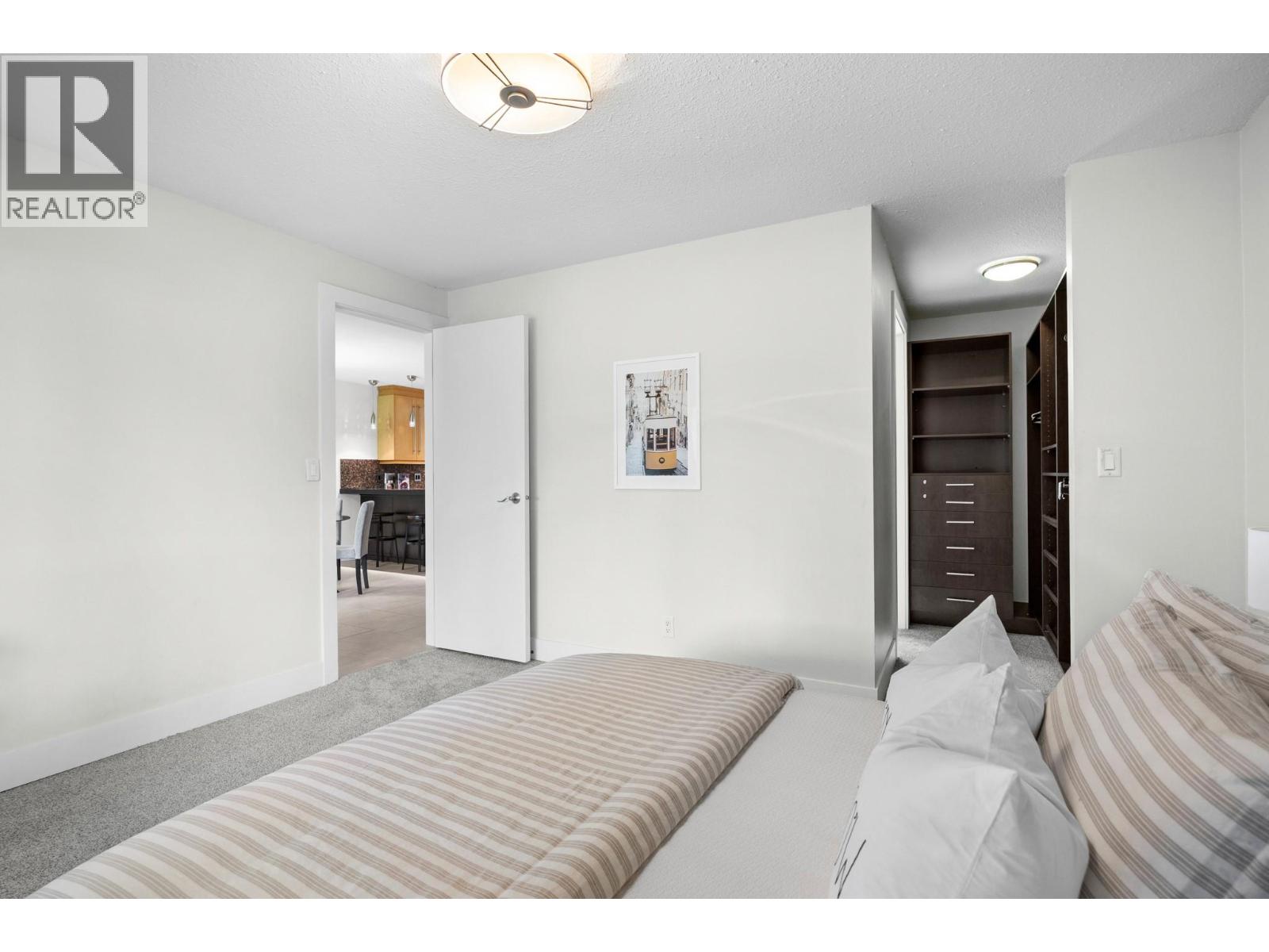 1870 Parkinson Way Unit# 201