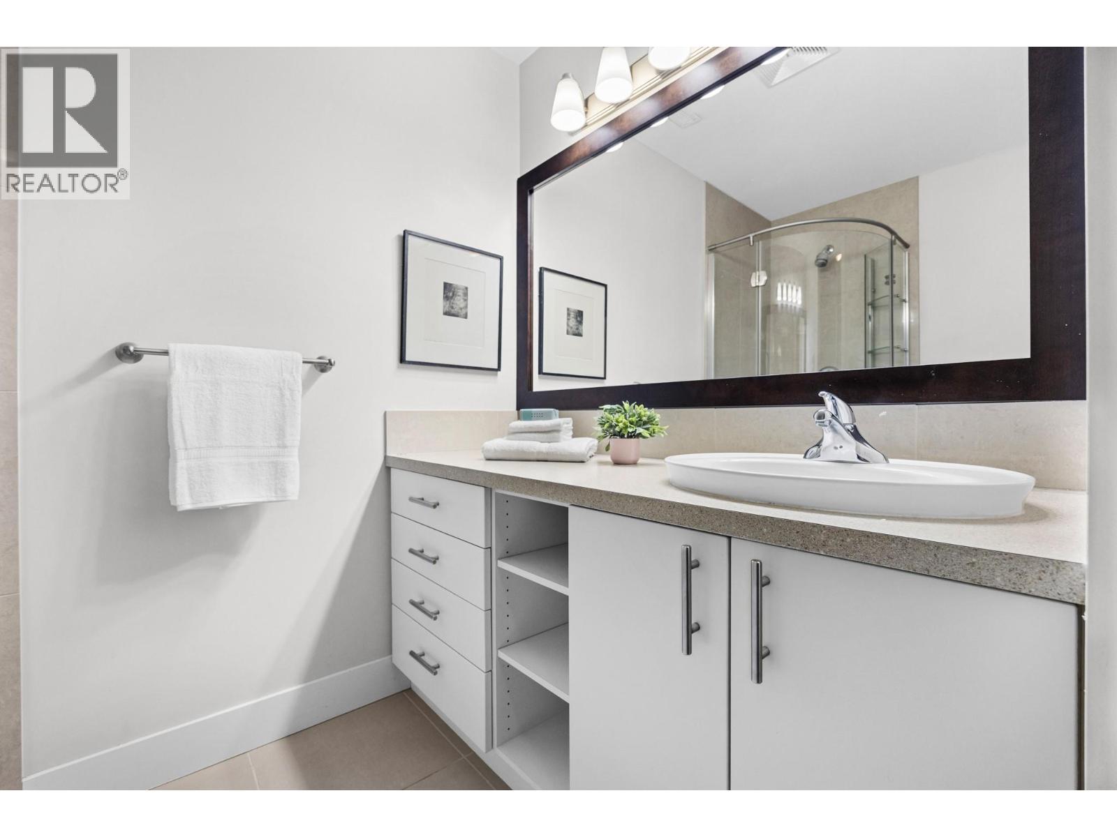 1870 Parkinson Way Unit# 201