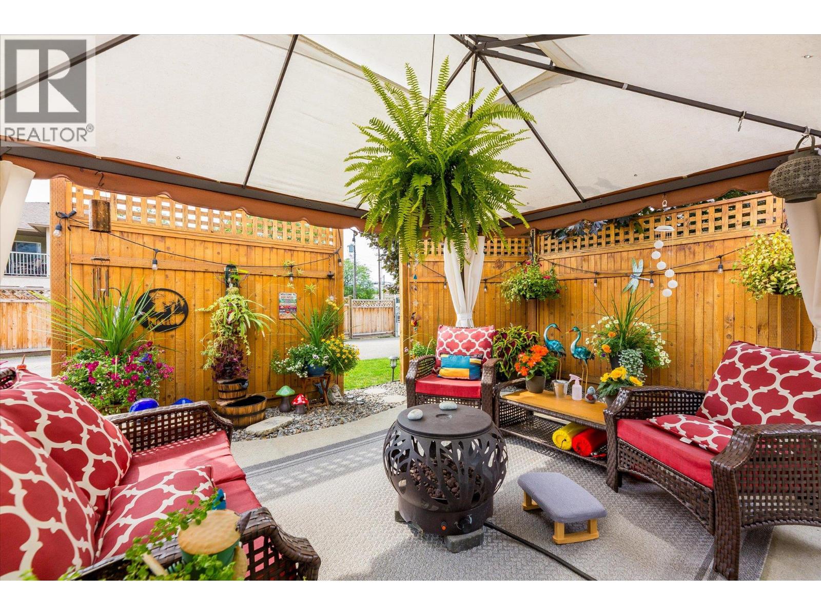 301 Fizet Avenue