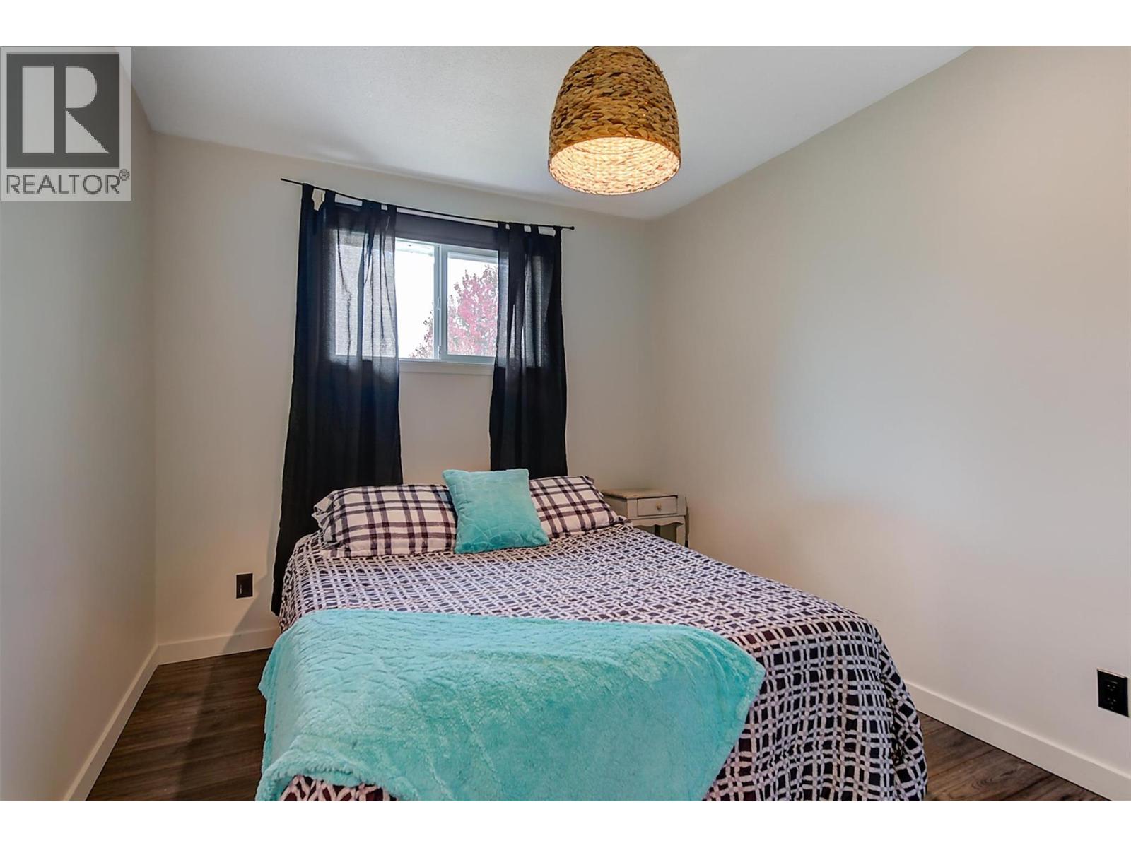 790 Torrs Court