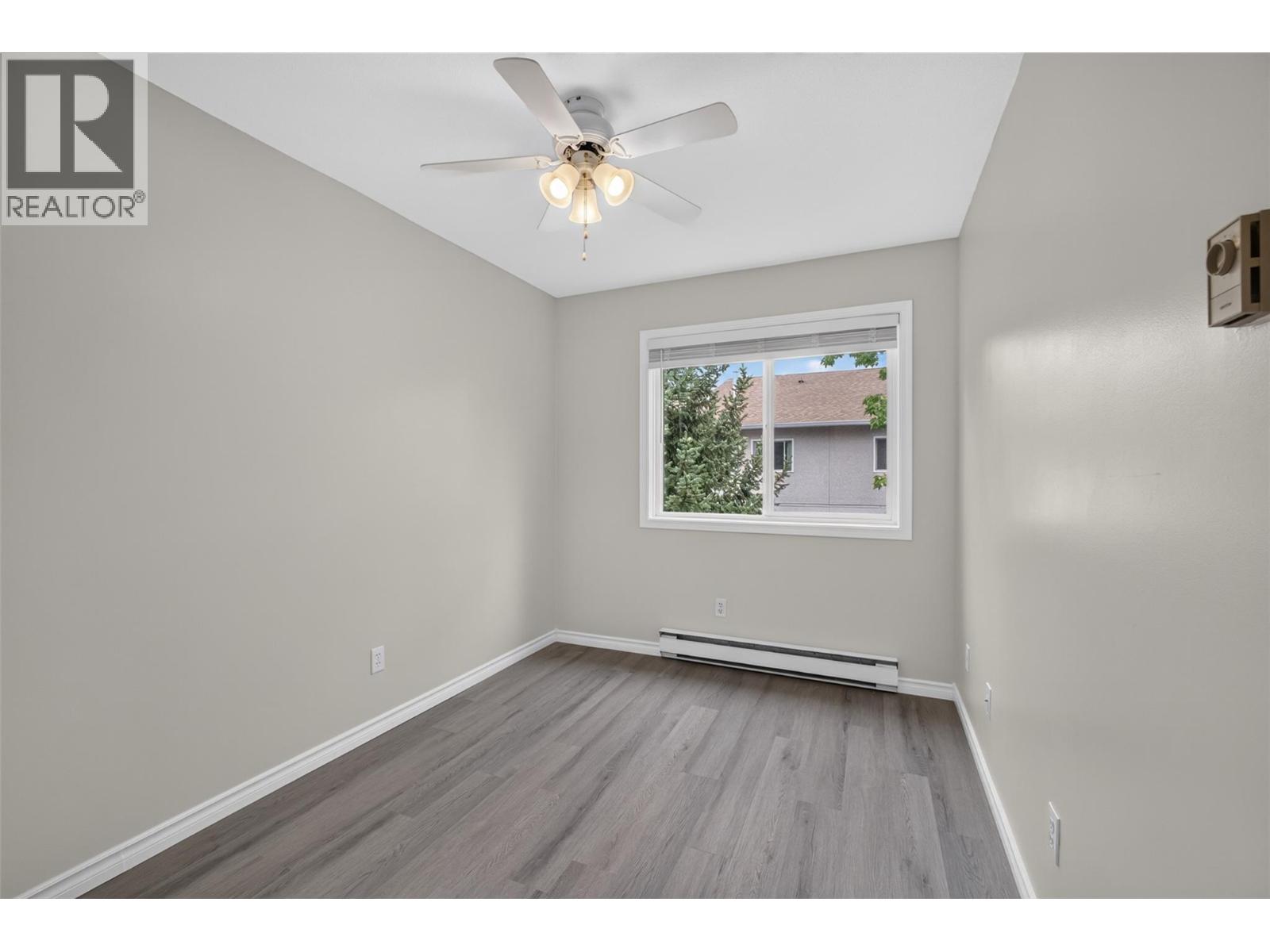 3160 De Montreuil Court Unit# 400