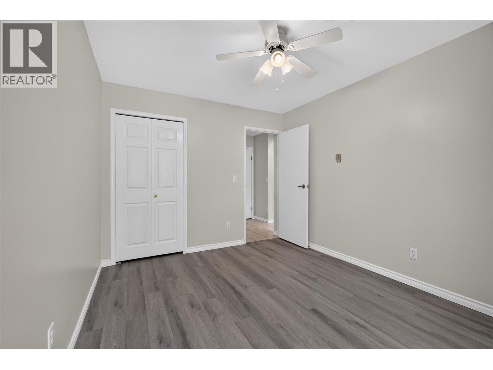 3160 De Montreuil Court Unit# 400