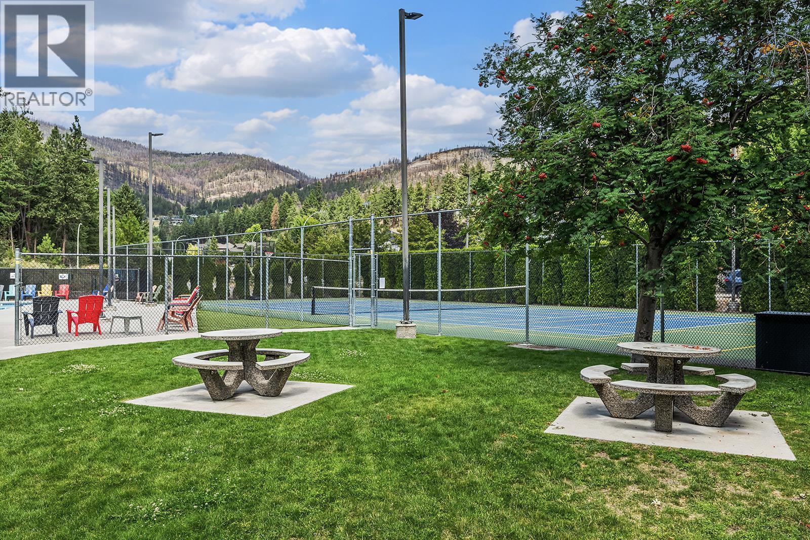 1451 Rose Meadow Drive Unit# 6