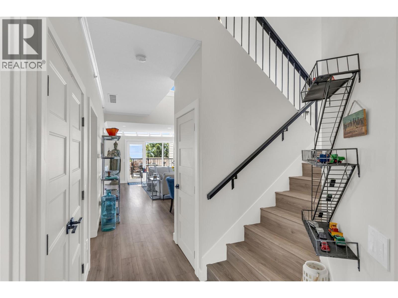 4004 Bluebird Road Unit# 303