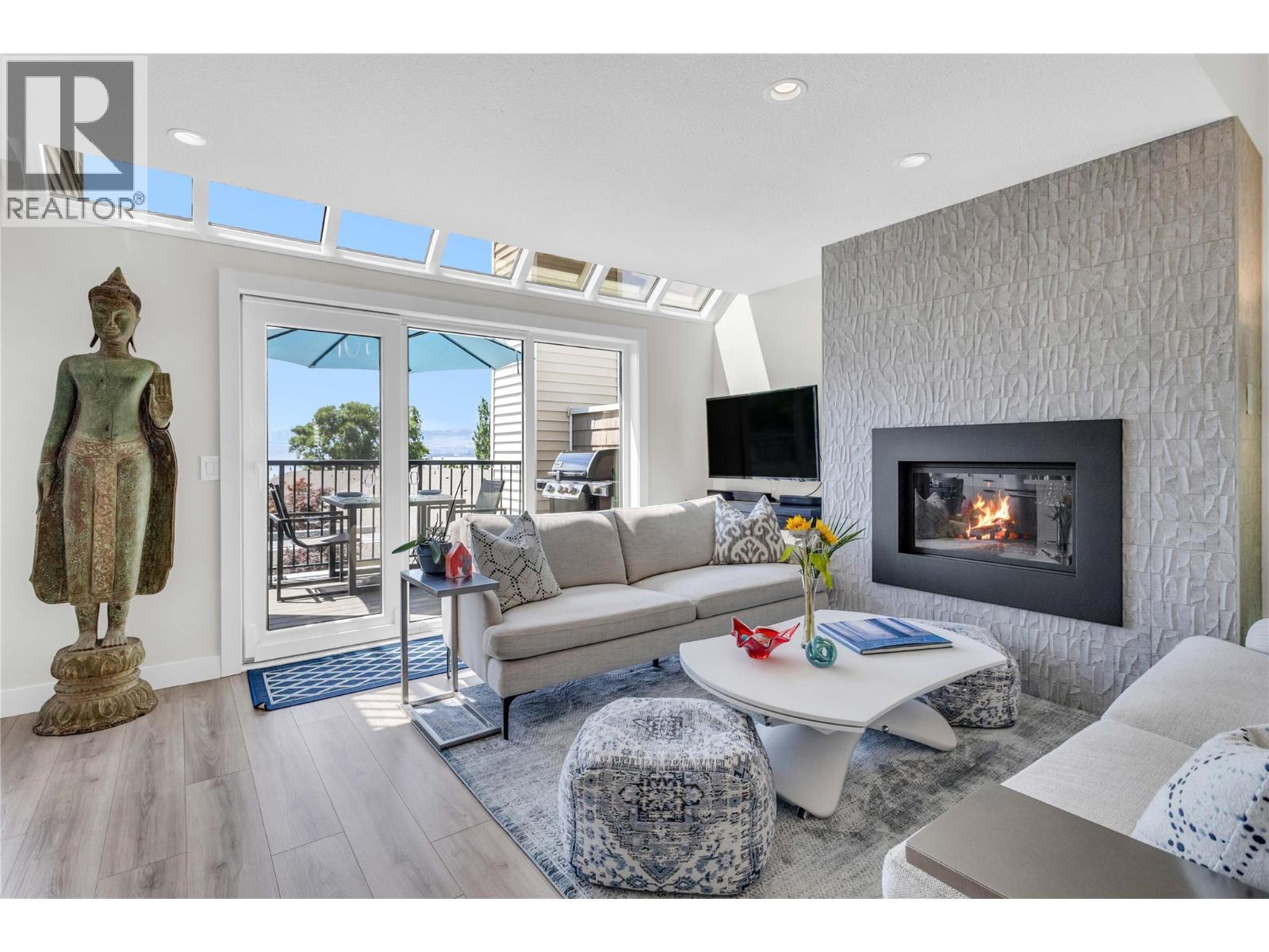 4004 Bluebird Road Unit# 303