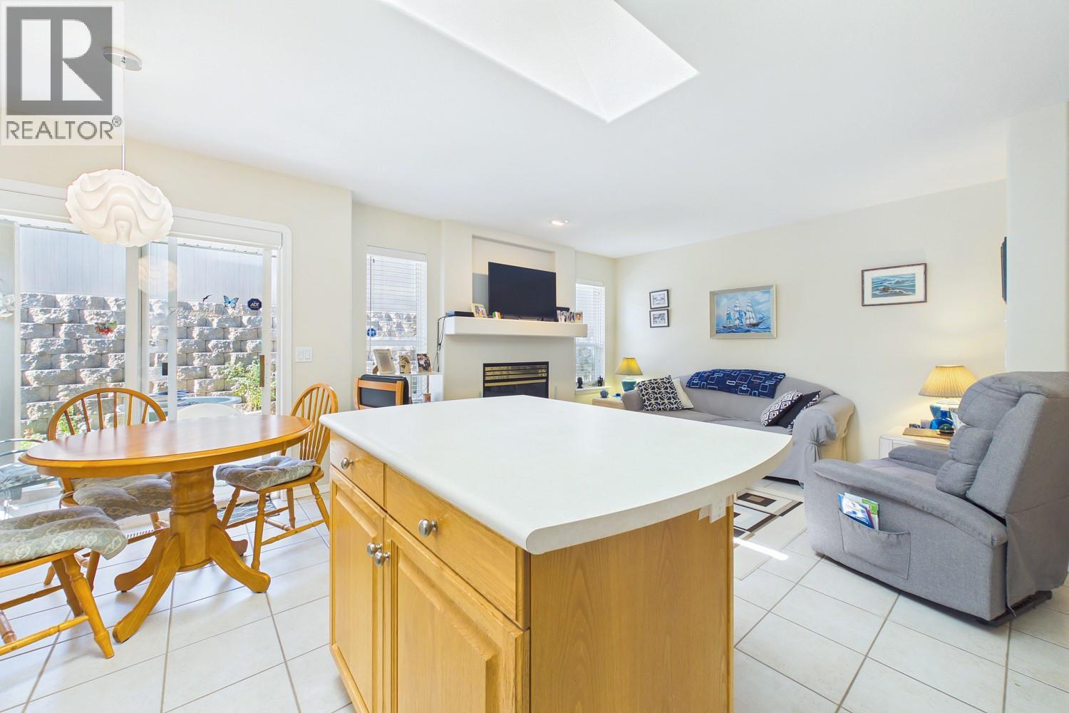 680 Valley Road Unit# 84