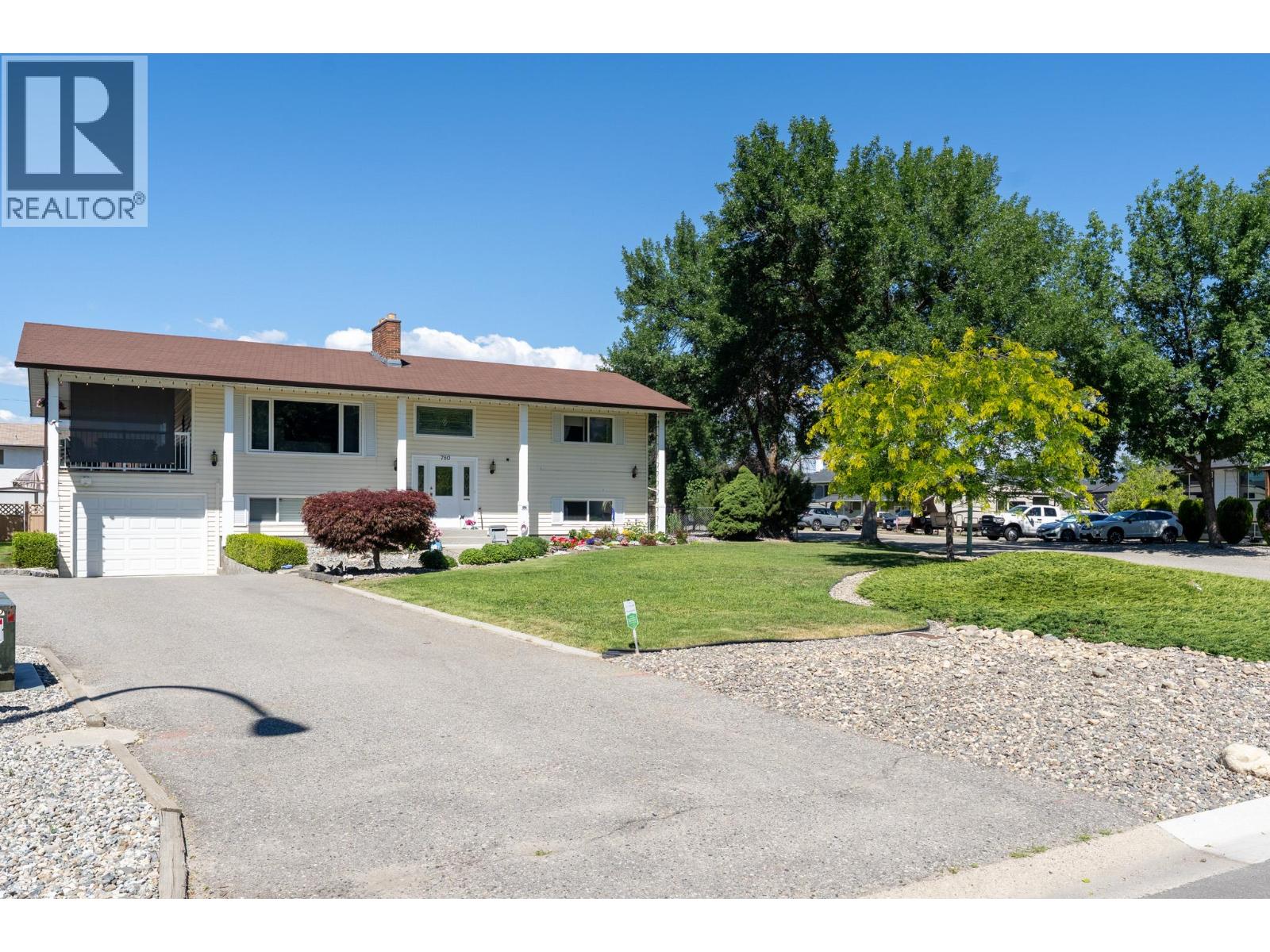 780 Princess Court