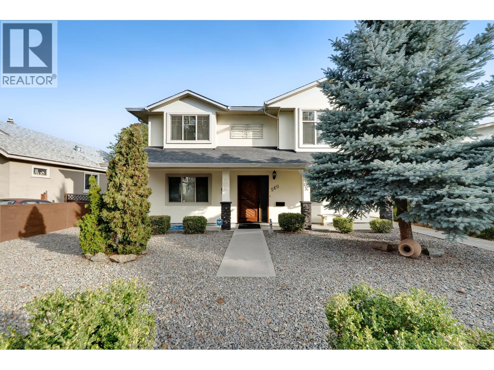 560 & 562 Christleton Avenue