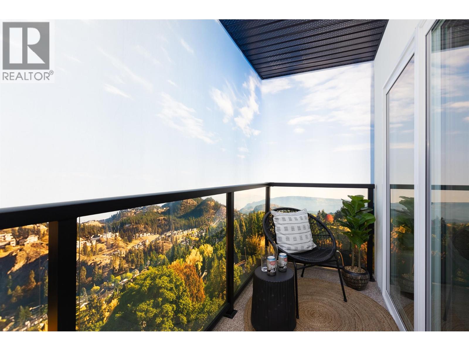 1281 Pridham Avenue Unit# 328 Lot# 84