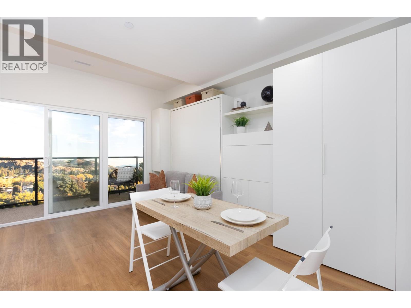 1281 Pridham Avenue Unit# 328 Lot# 84