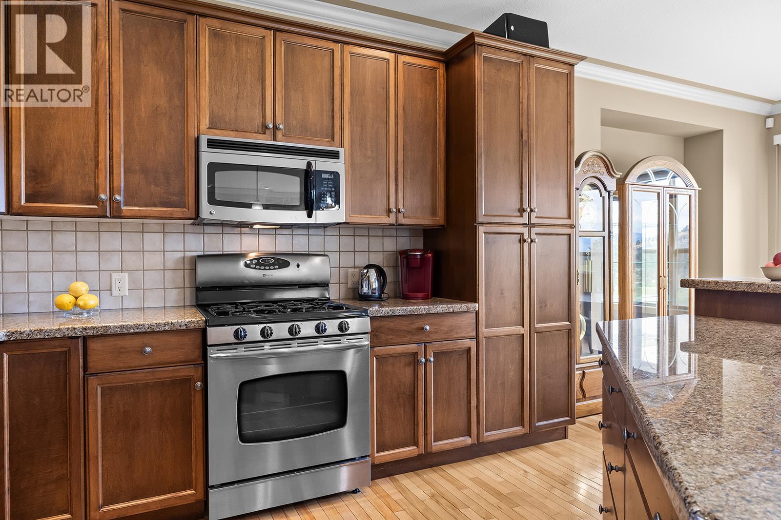 2376 Mesa Vista Court