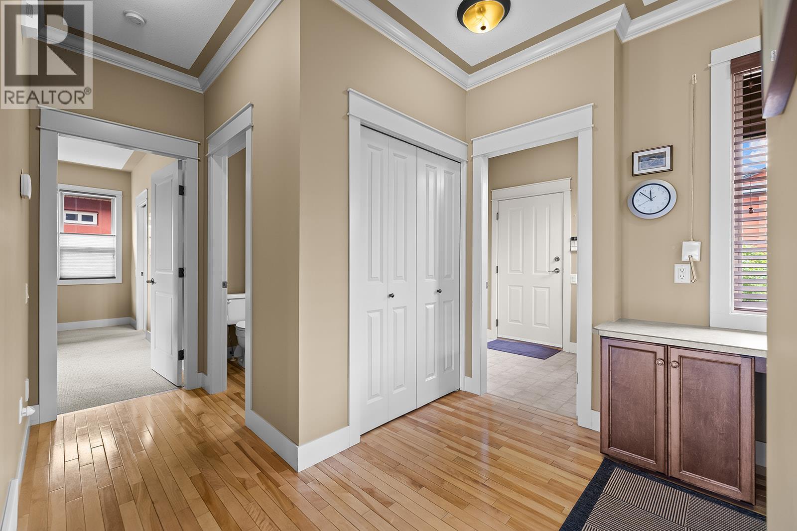 2376 Mesa Vista Court