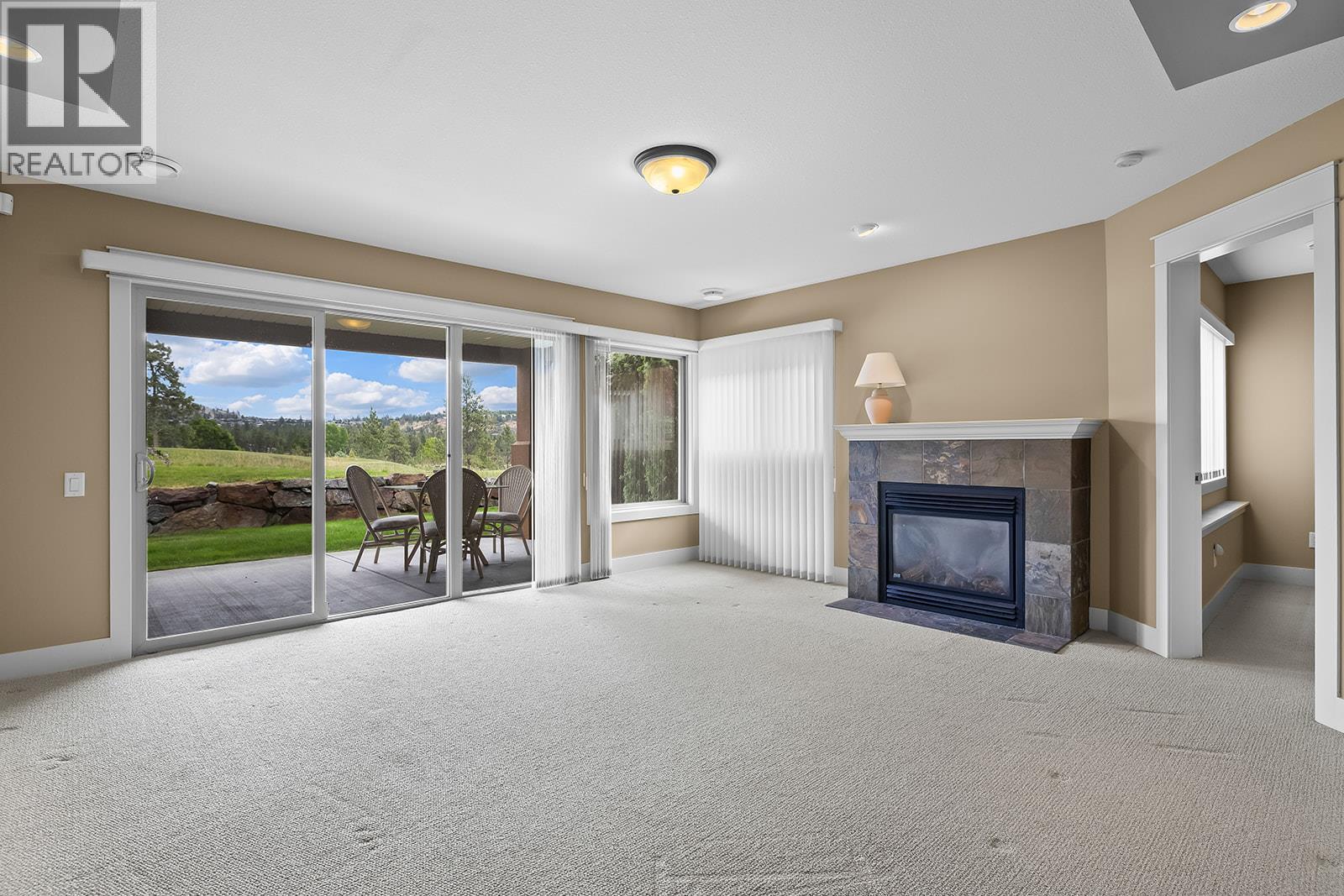 2376 Mesa Vista Court