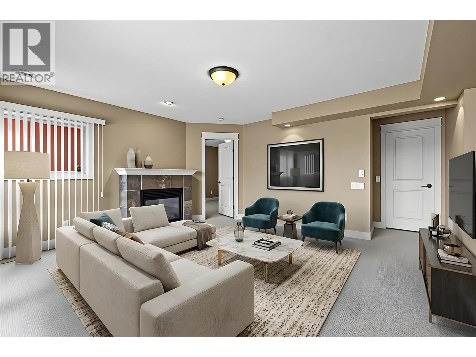 2376 Mesa Vista Court