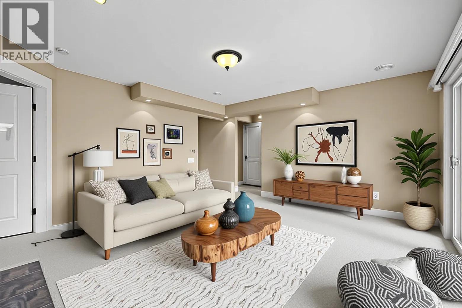 2376 Mesa Vista Court