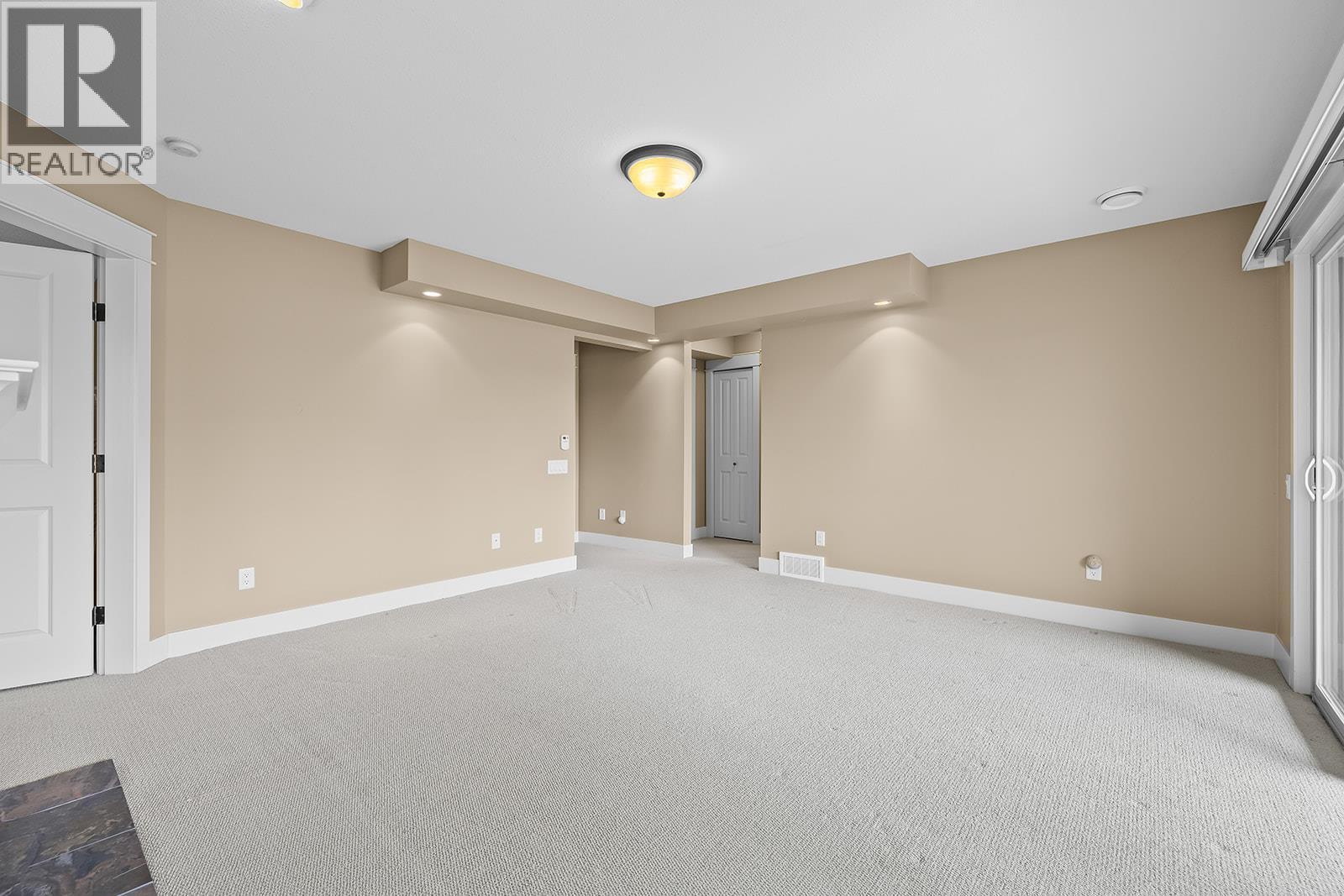2376 Mesa Vista Court