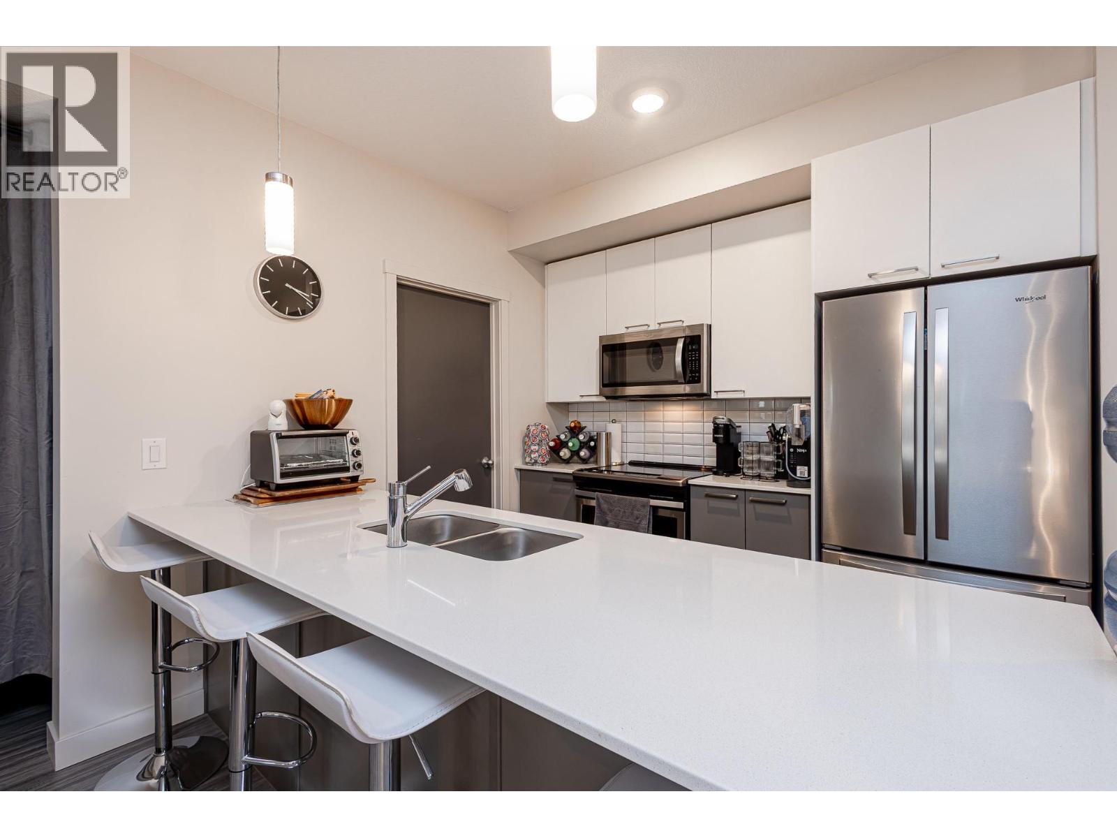 2250 Majoros Road Unit# 101