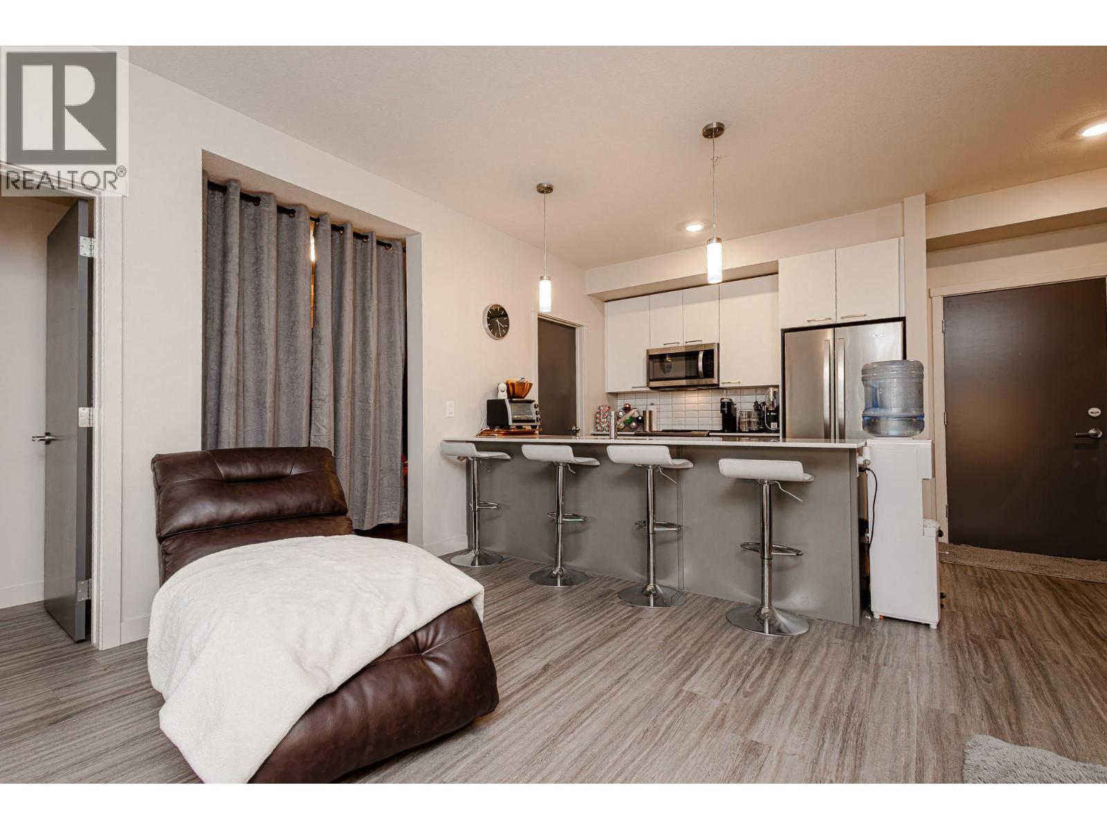 2250 Majoros Road Unit# 101