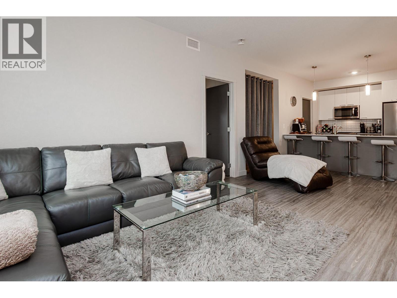 2250 Majoros Road Unit# 101