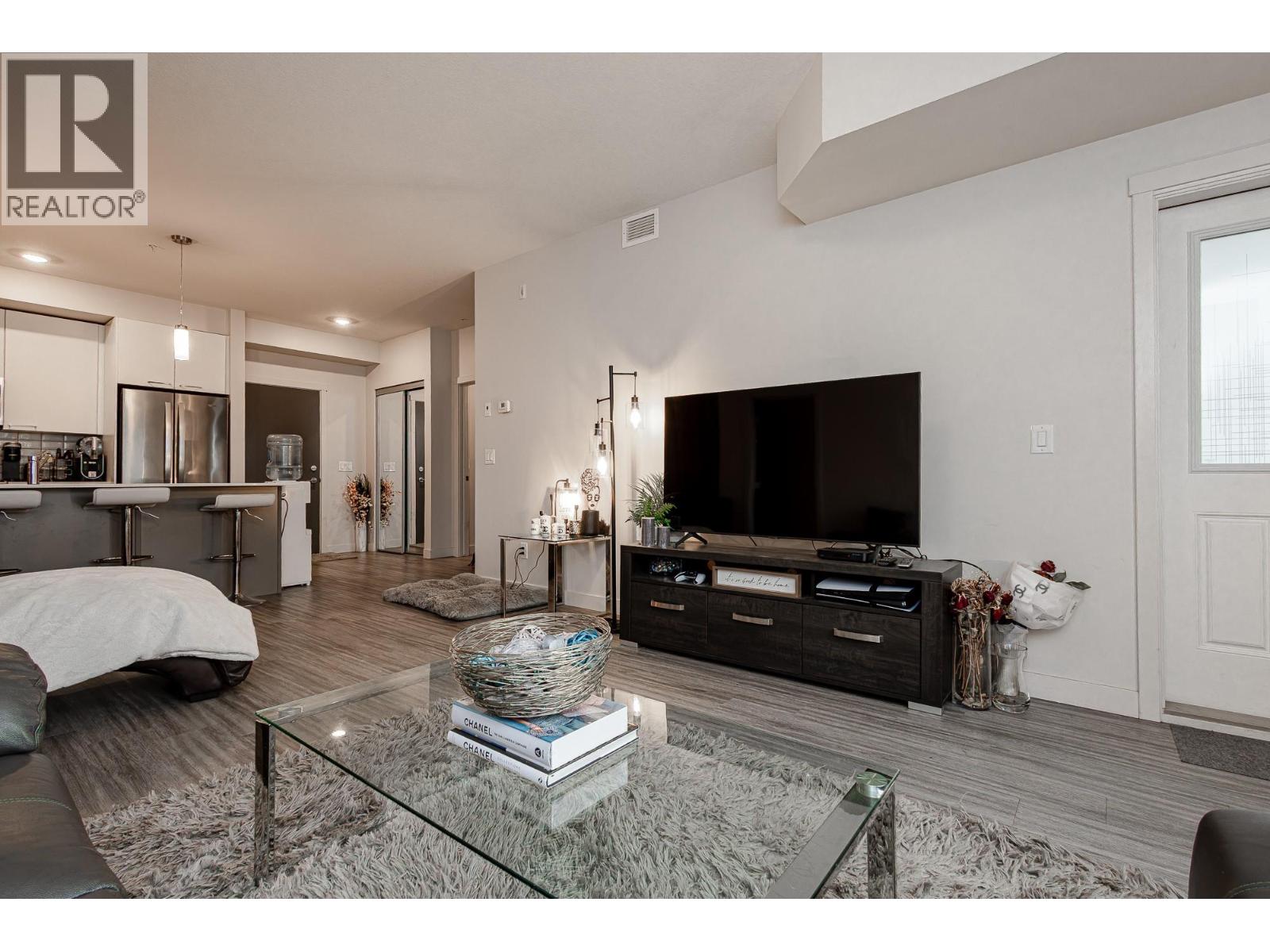 2250 Majoros Road Unit# 101
