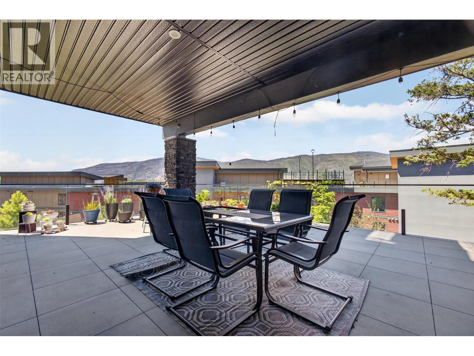 3434 Mckinley Beach Drive Unit# 101