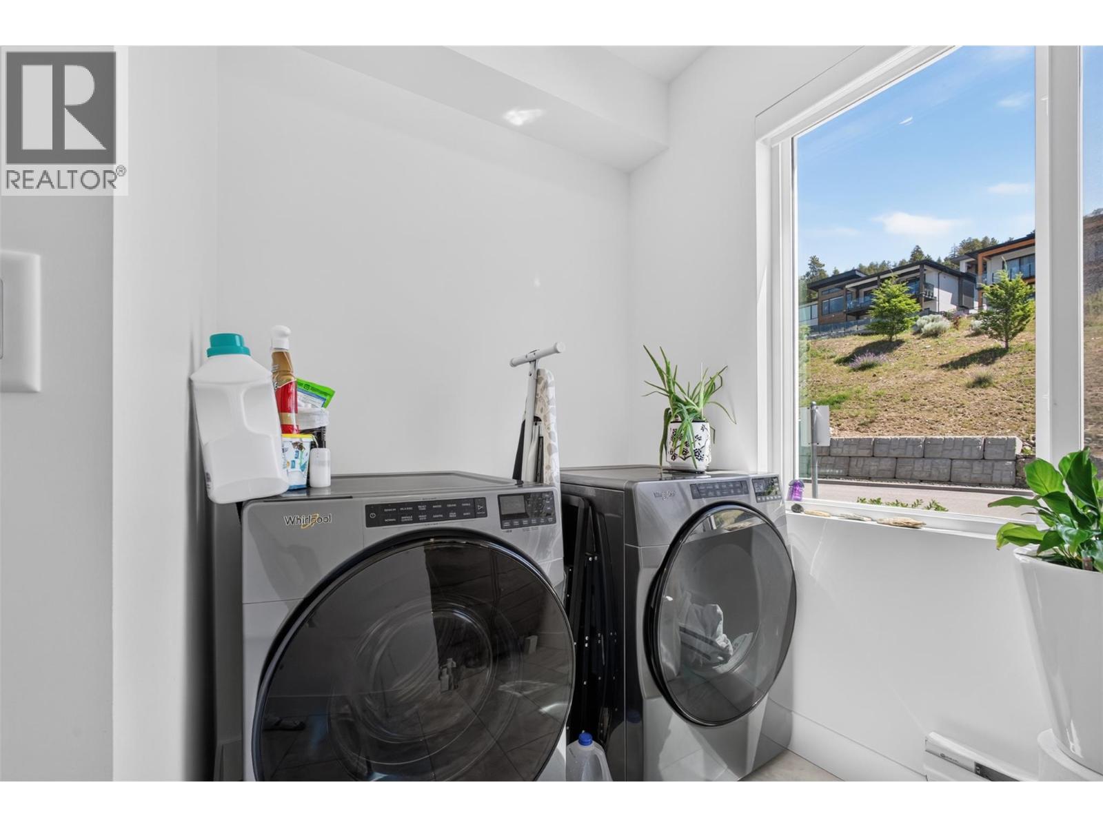 3434 Mckinley Beach Drive Unit# 101