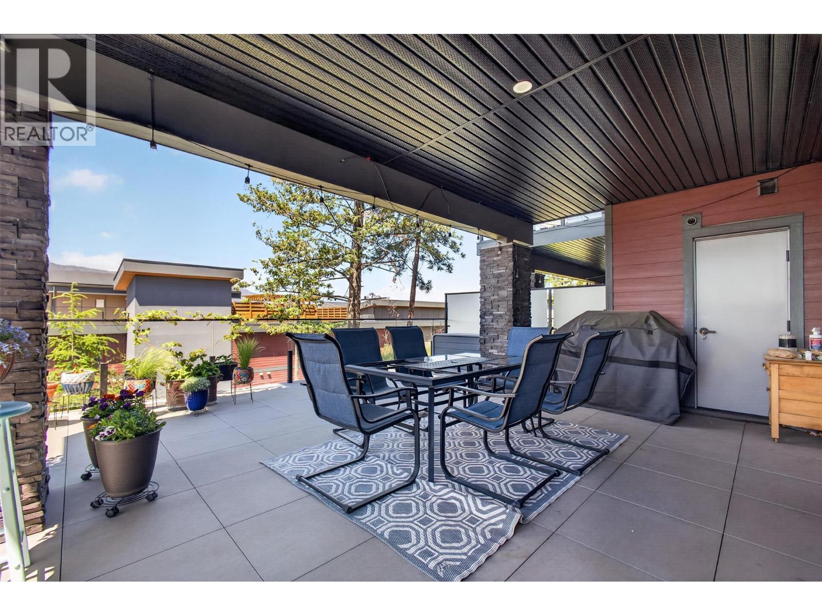 3434 Mckinley Beach Drive Unit# 101