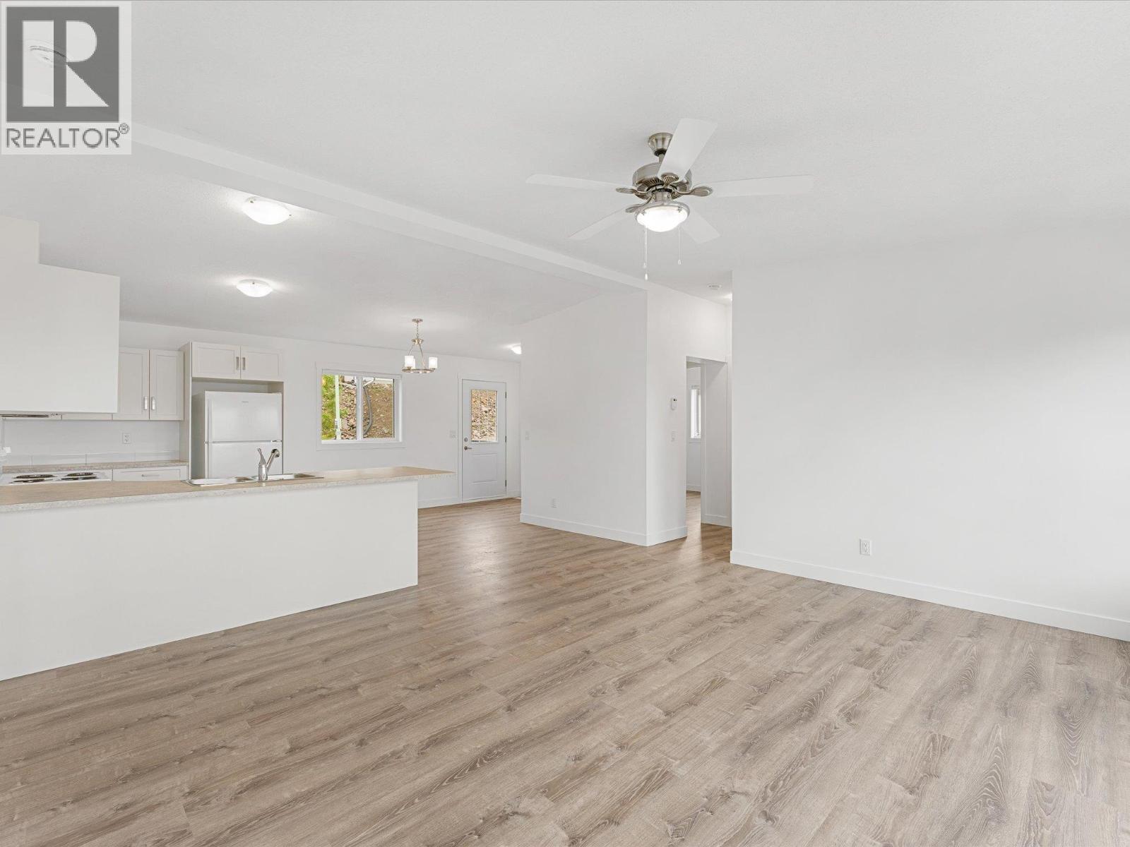 1750 Lenz Road Unit# 102 Lot# 102