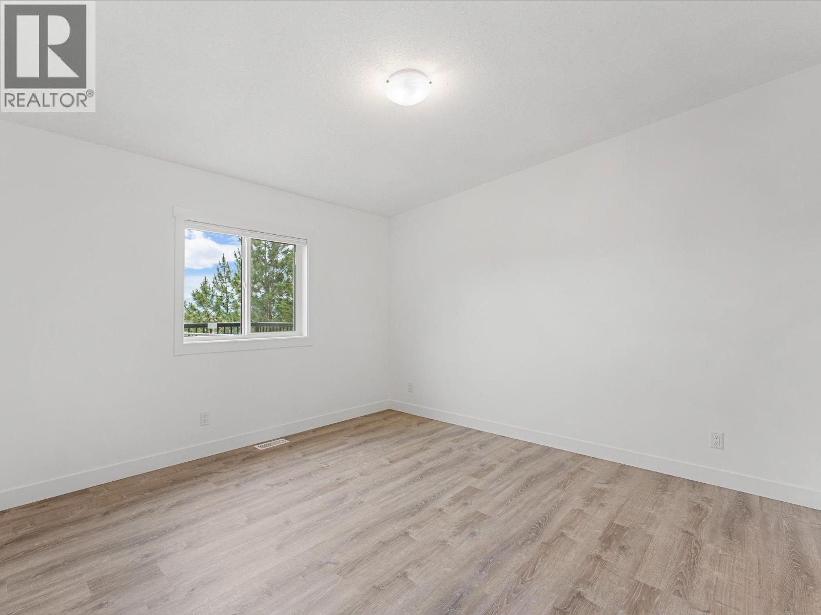 1750 Lenz Road Unit# 102 Lot# 102