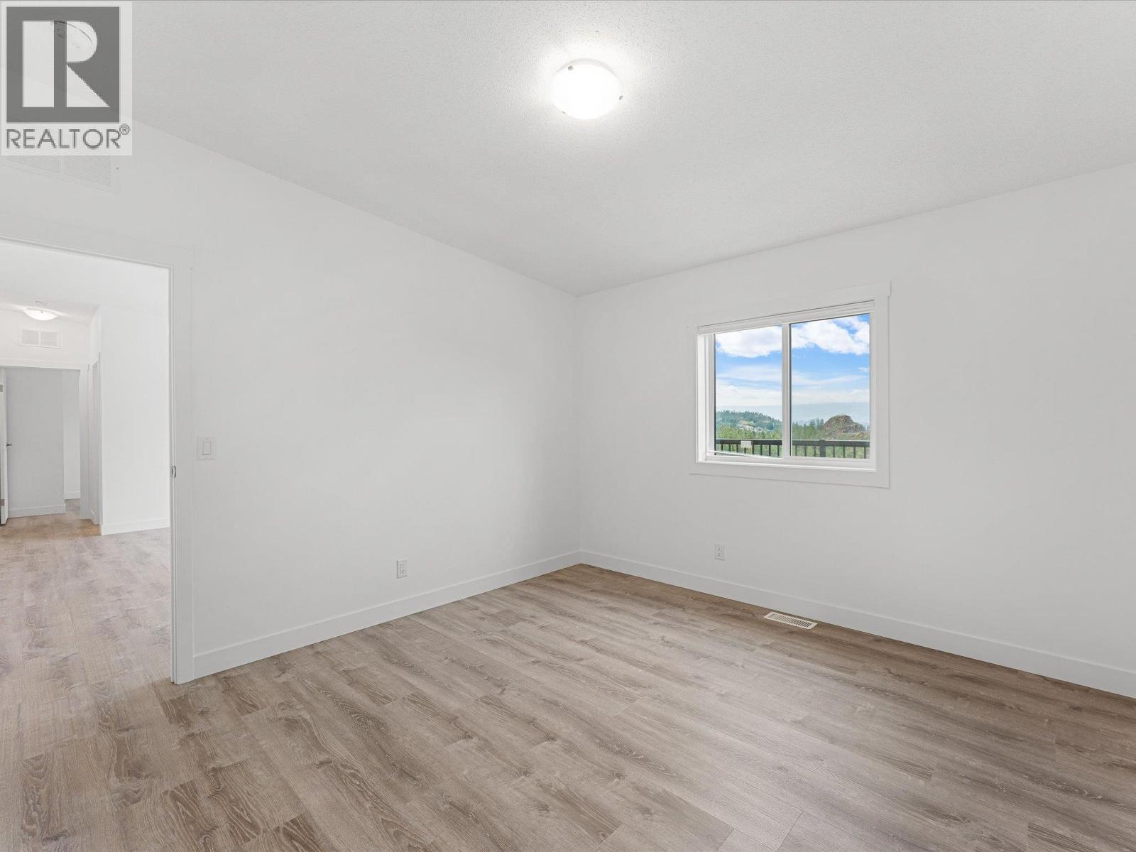1750 Lenz Road Unit# 102 Lot# 102