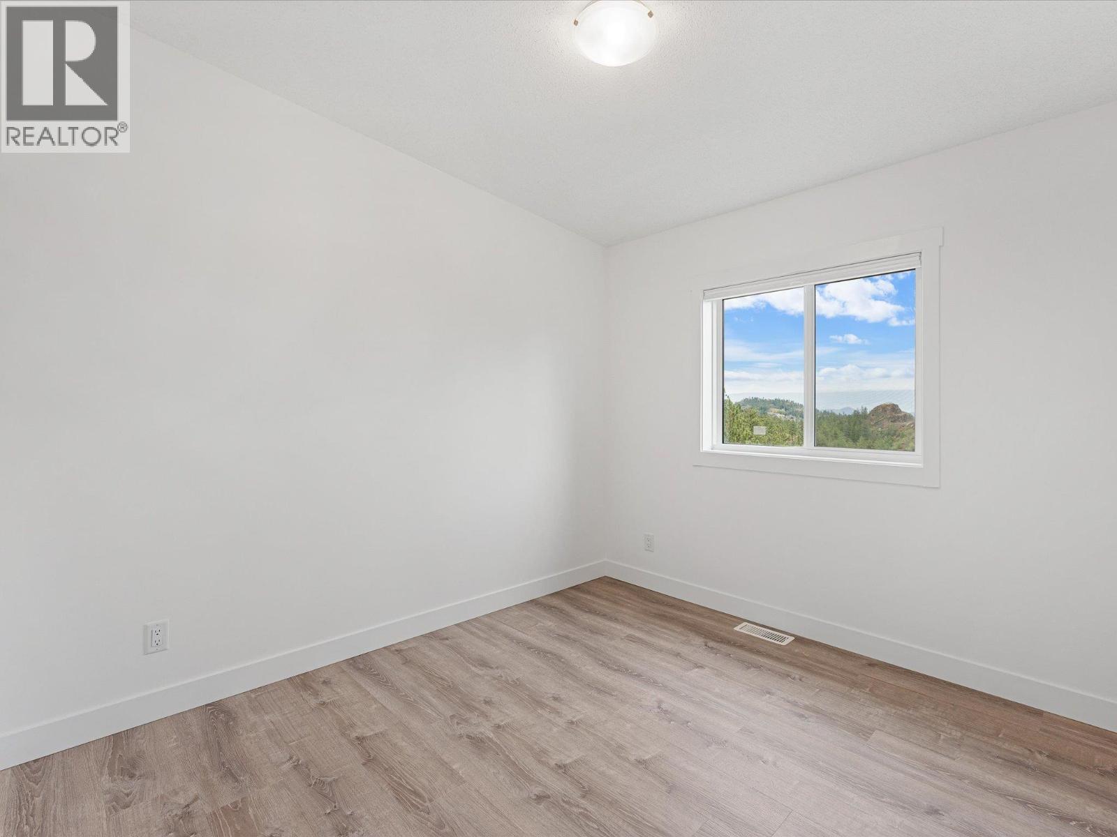 1750 Lenz Road Unit# 102 Lot# 102