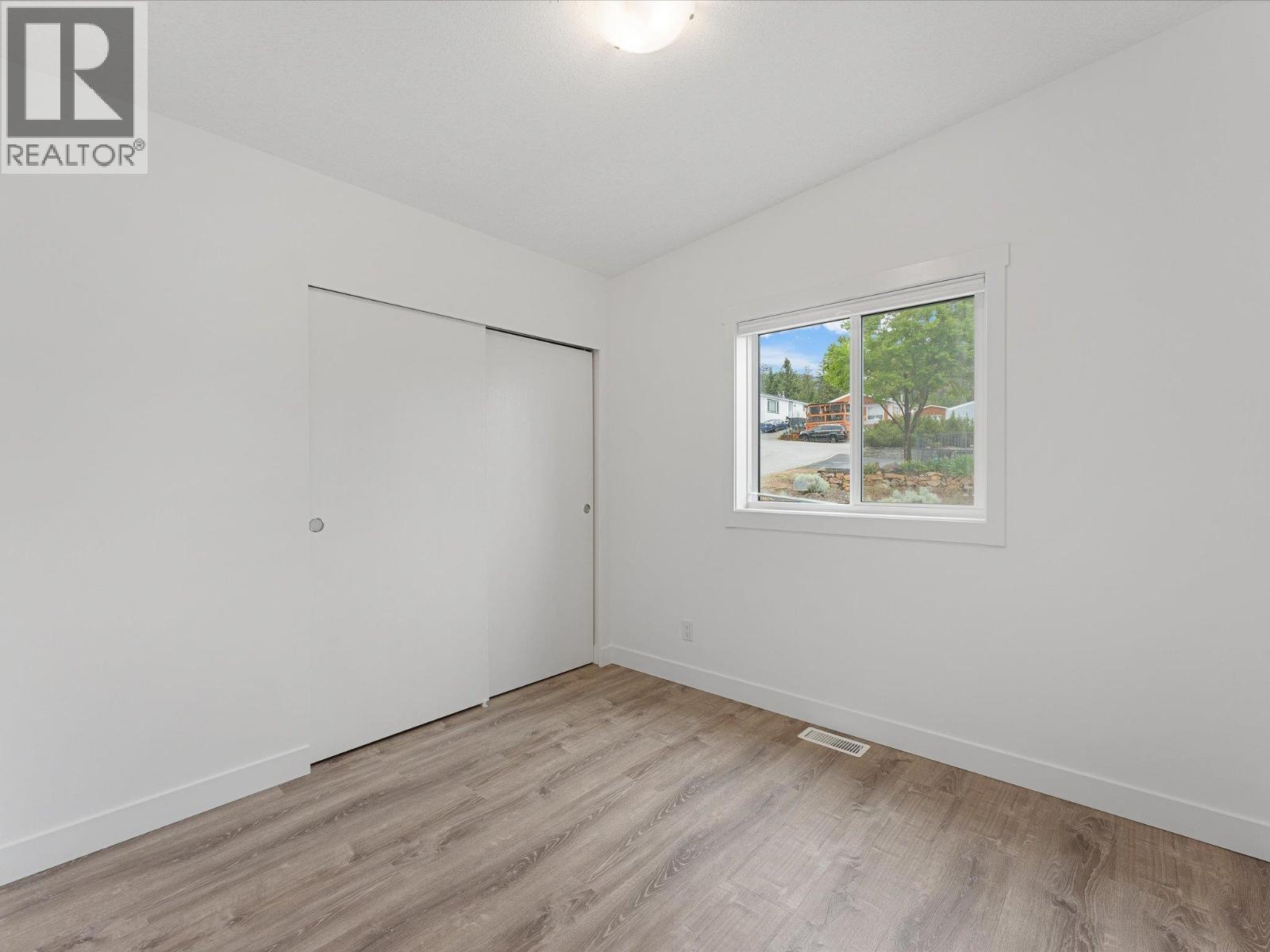 1750 Lenz Road Unit# 102 Lot# 102