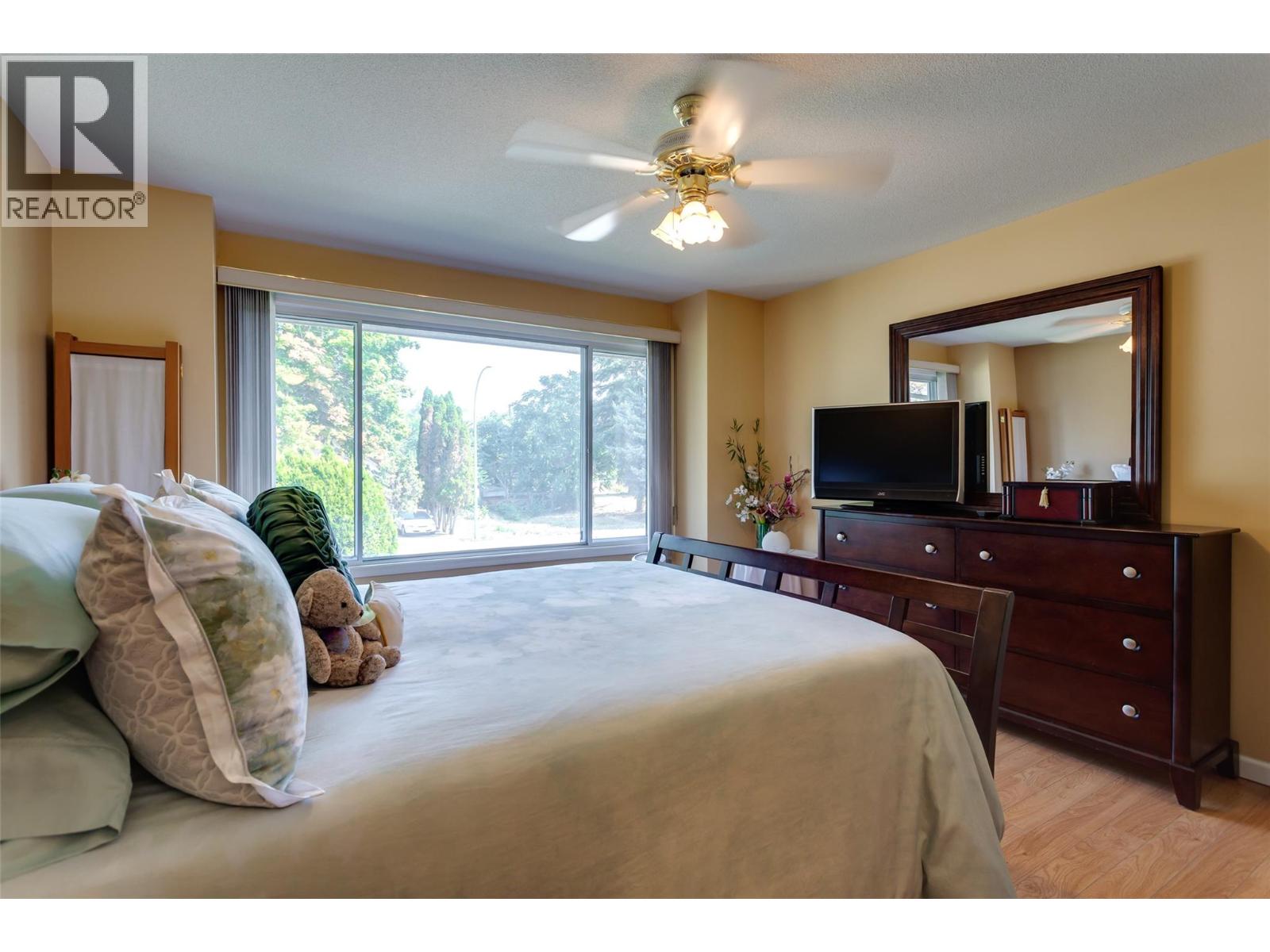 945 Lawrence Avenue Unit# 107