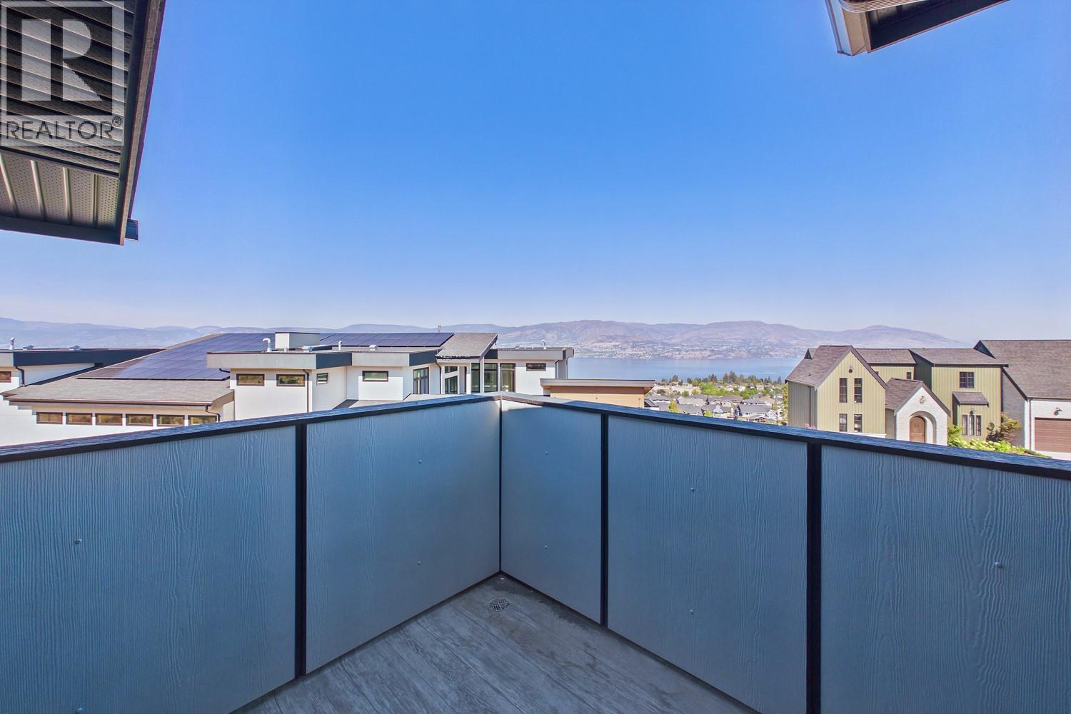 439 Redtail Court