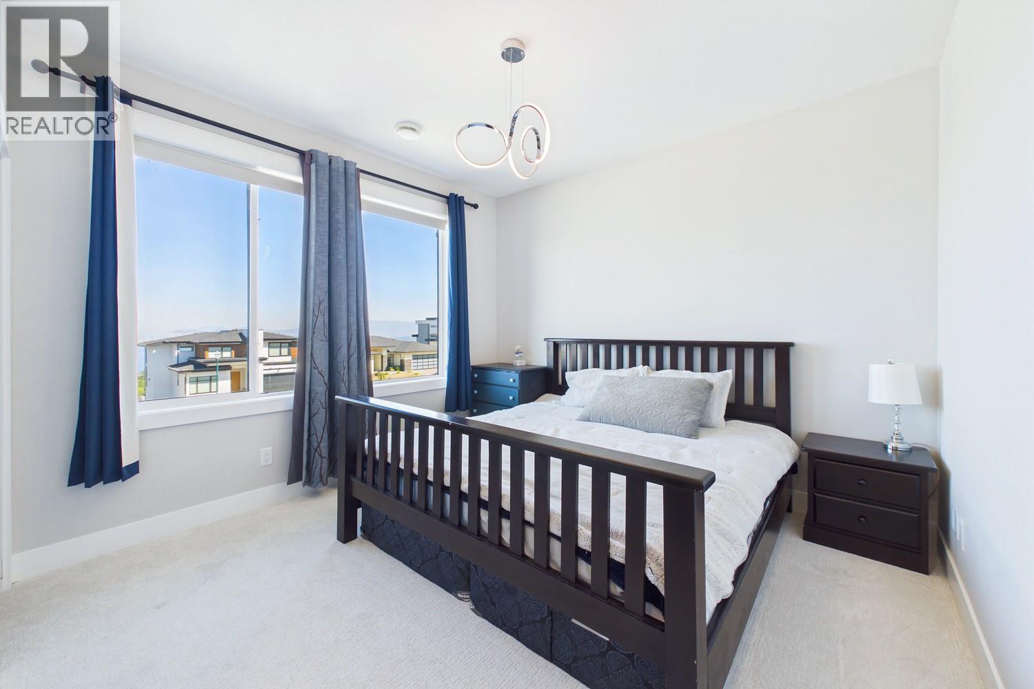 439 Redtail Court