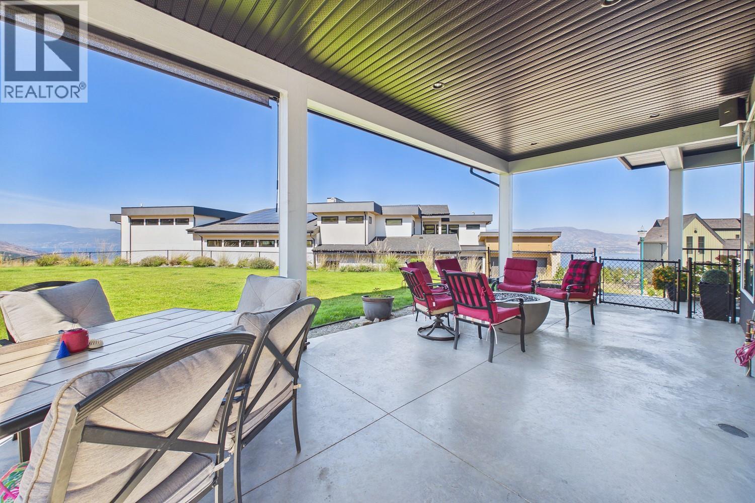 439 Redtail Court