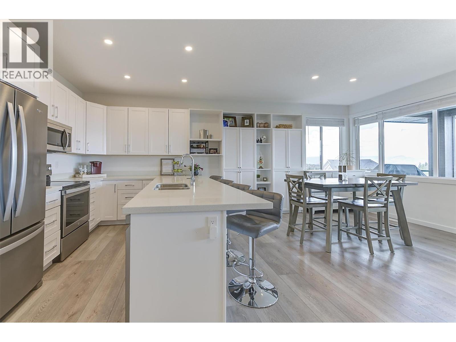 2484 Tallus Heights Lane