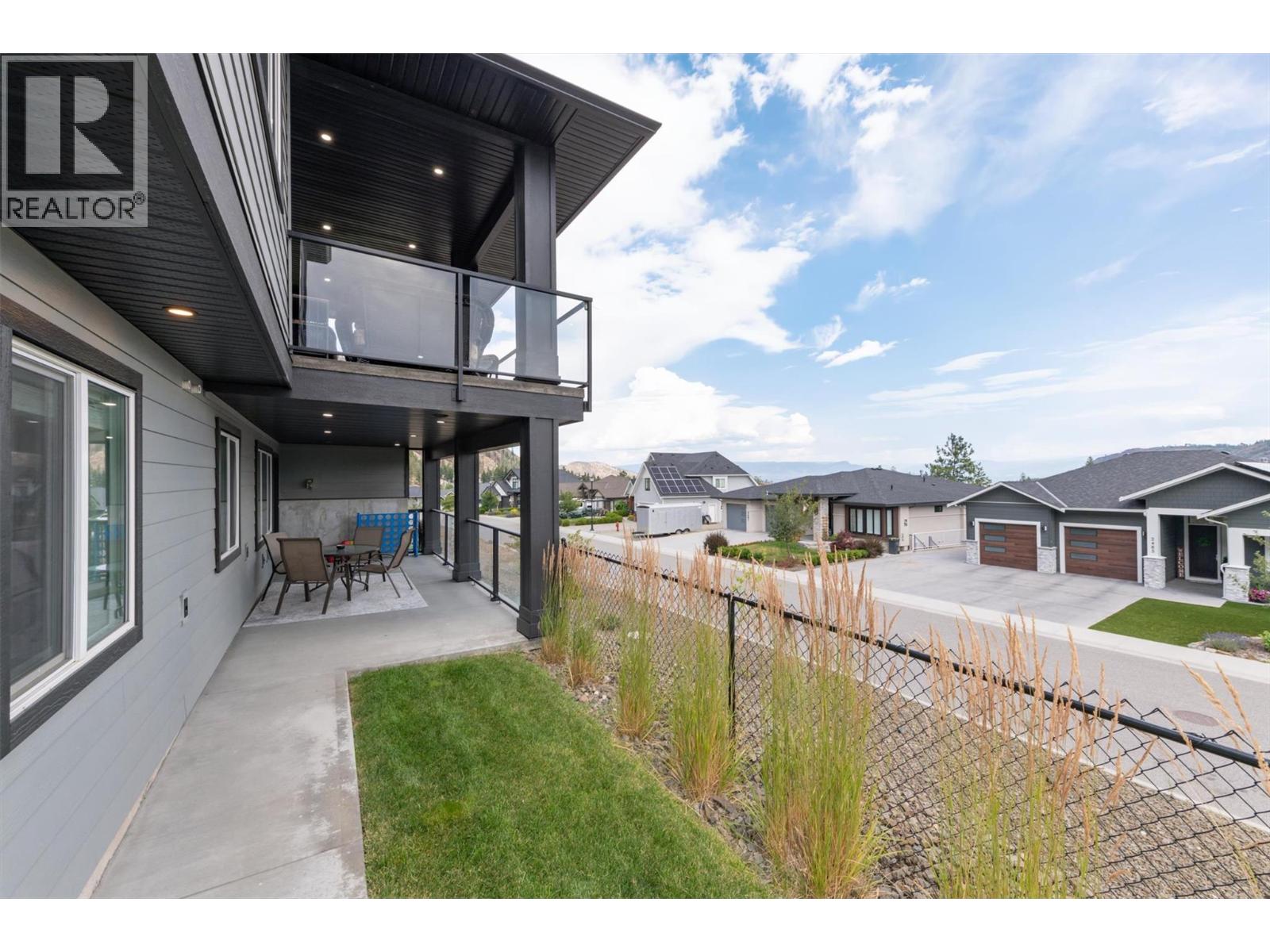 2484 Tallus Heights Lane