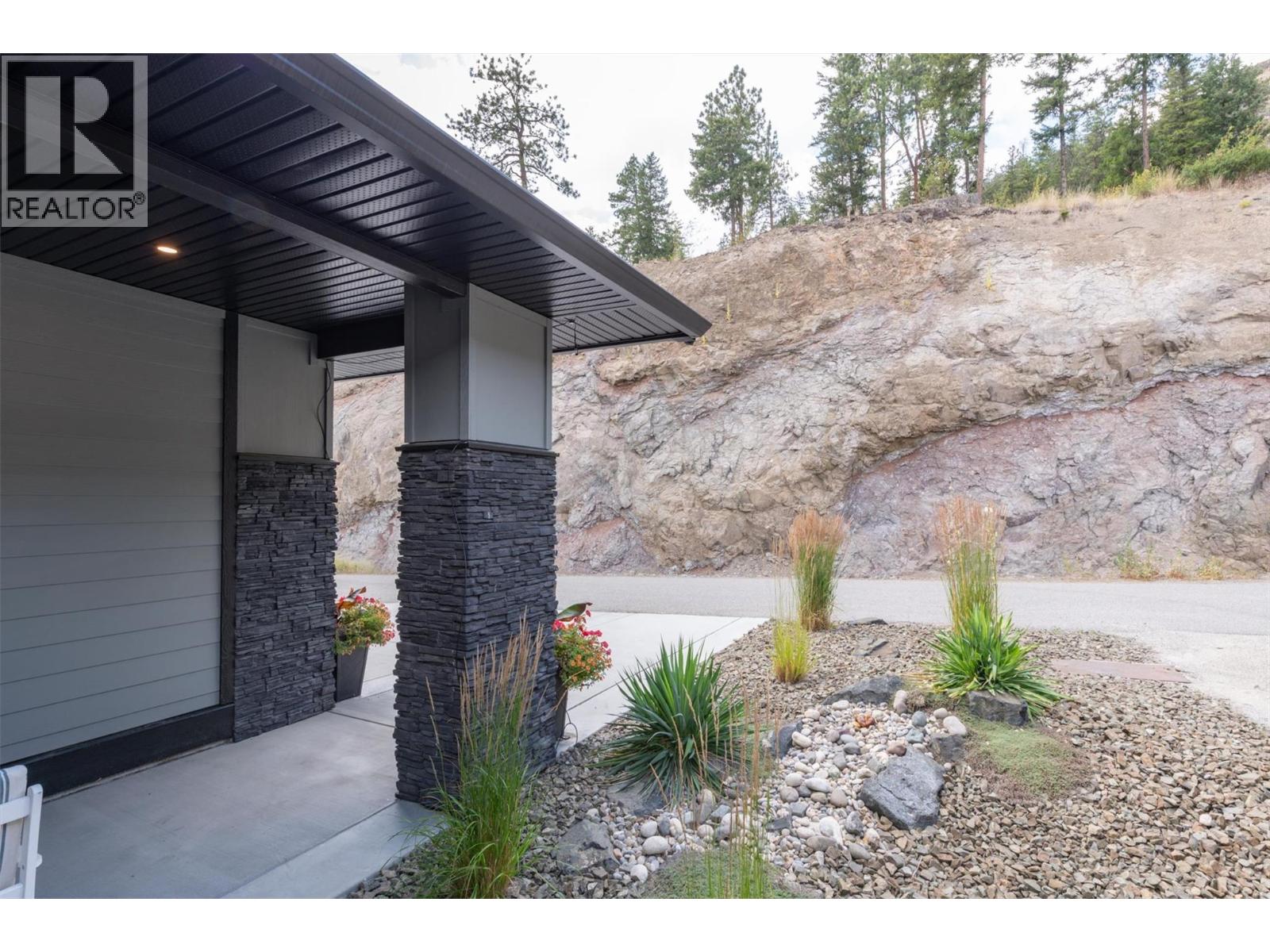 2484 Tallus Heights Lane