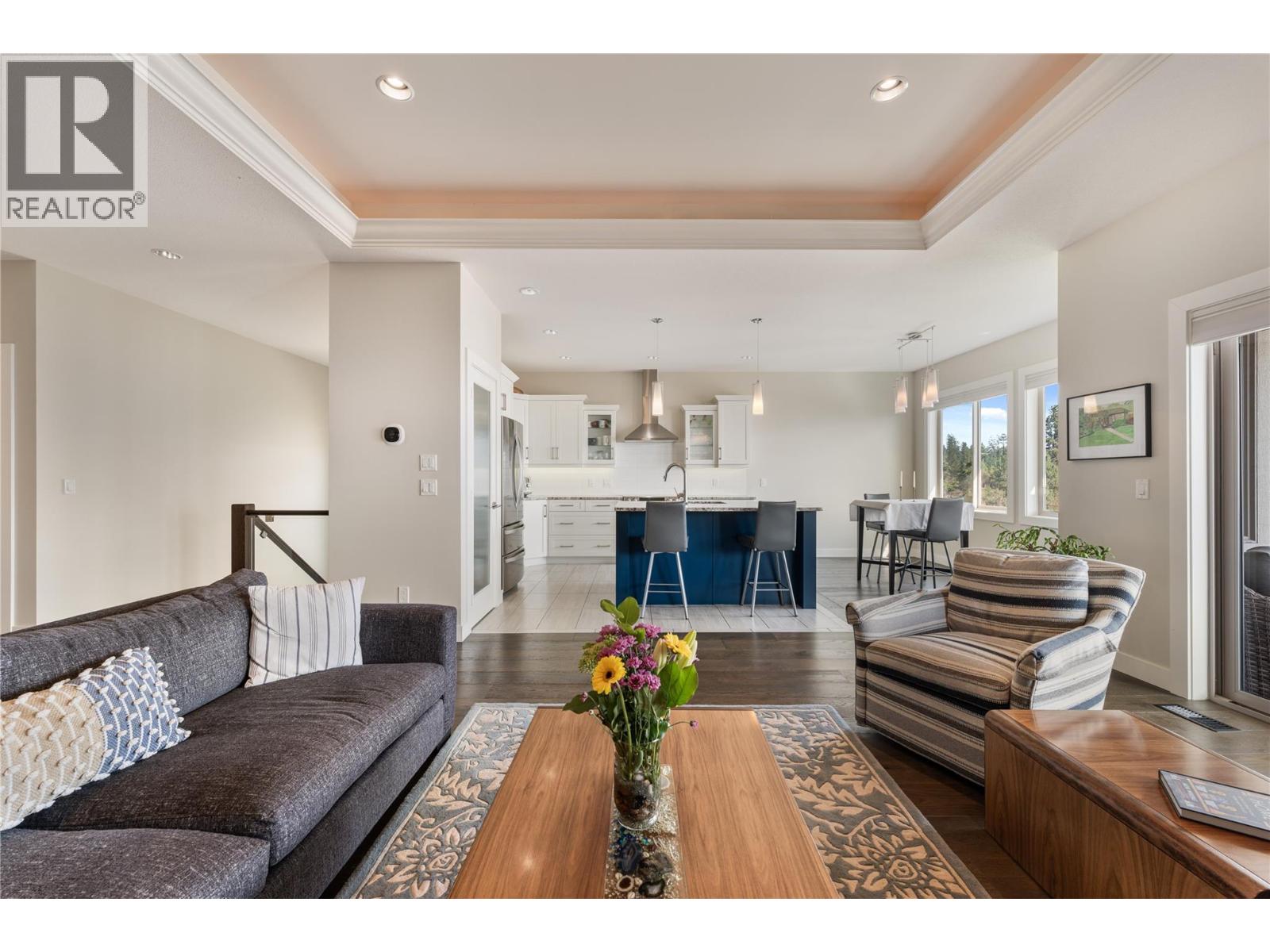 13464 Lake Hill Drive