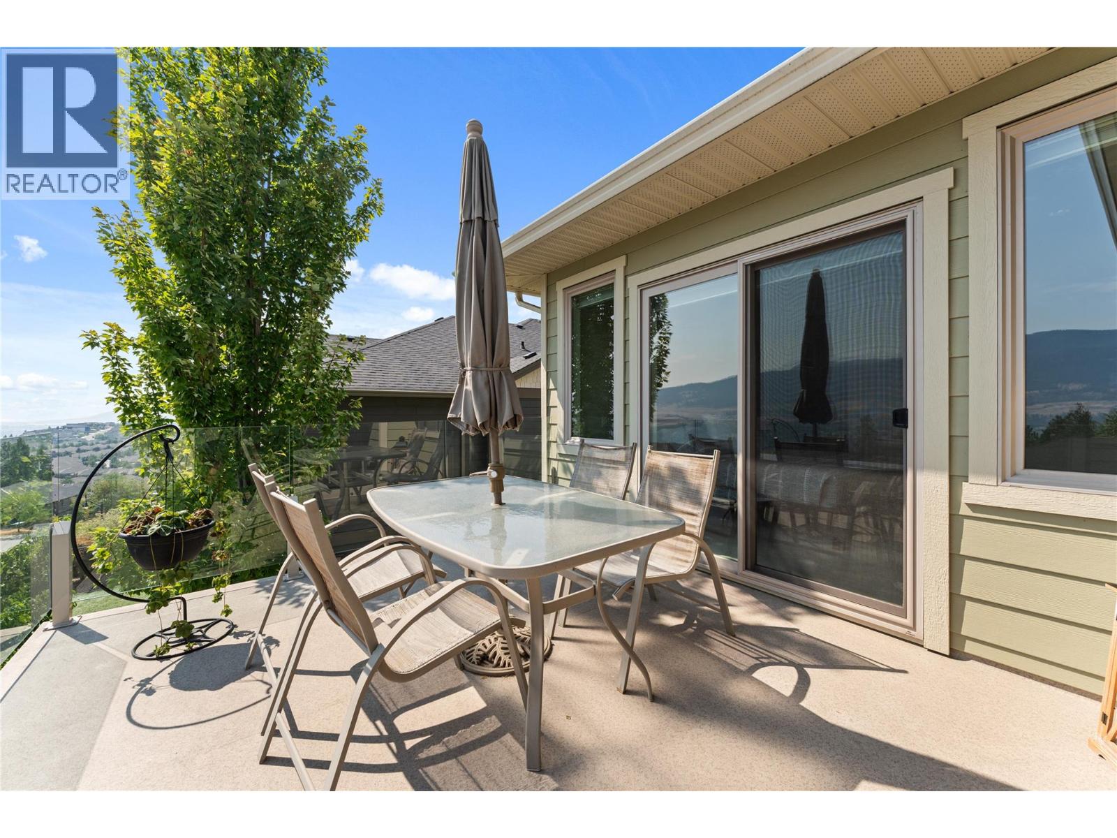 13464 Lake Hill Drive