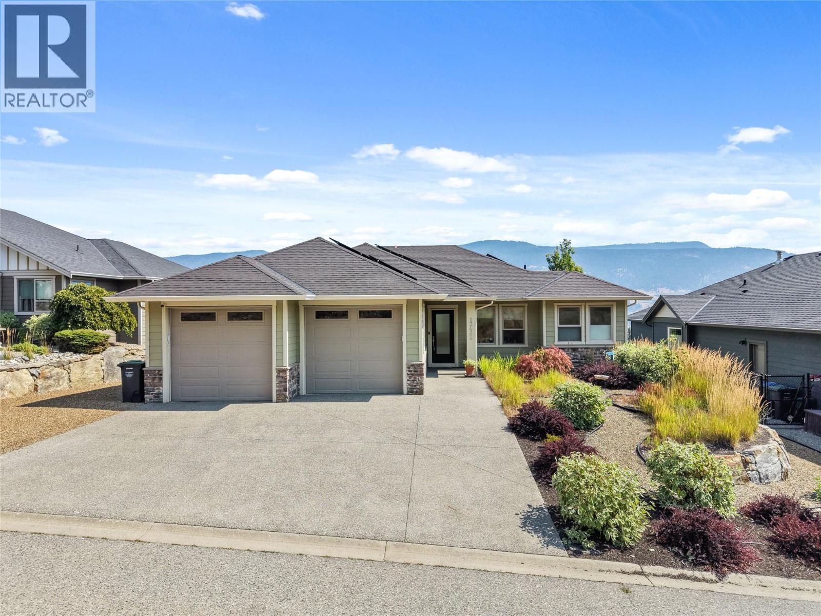 13464 Lake Hill Drive