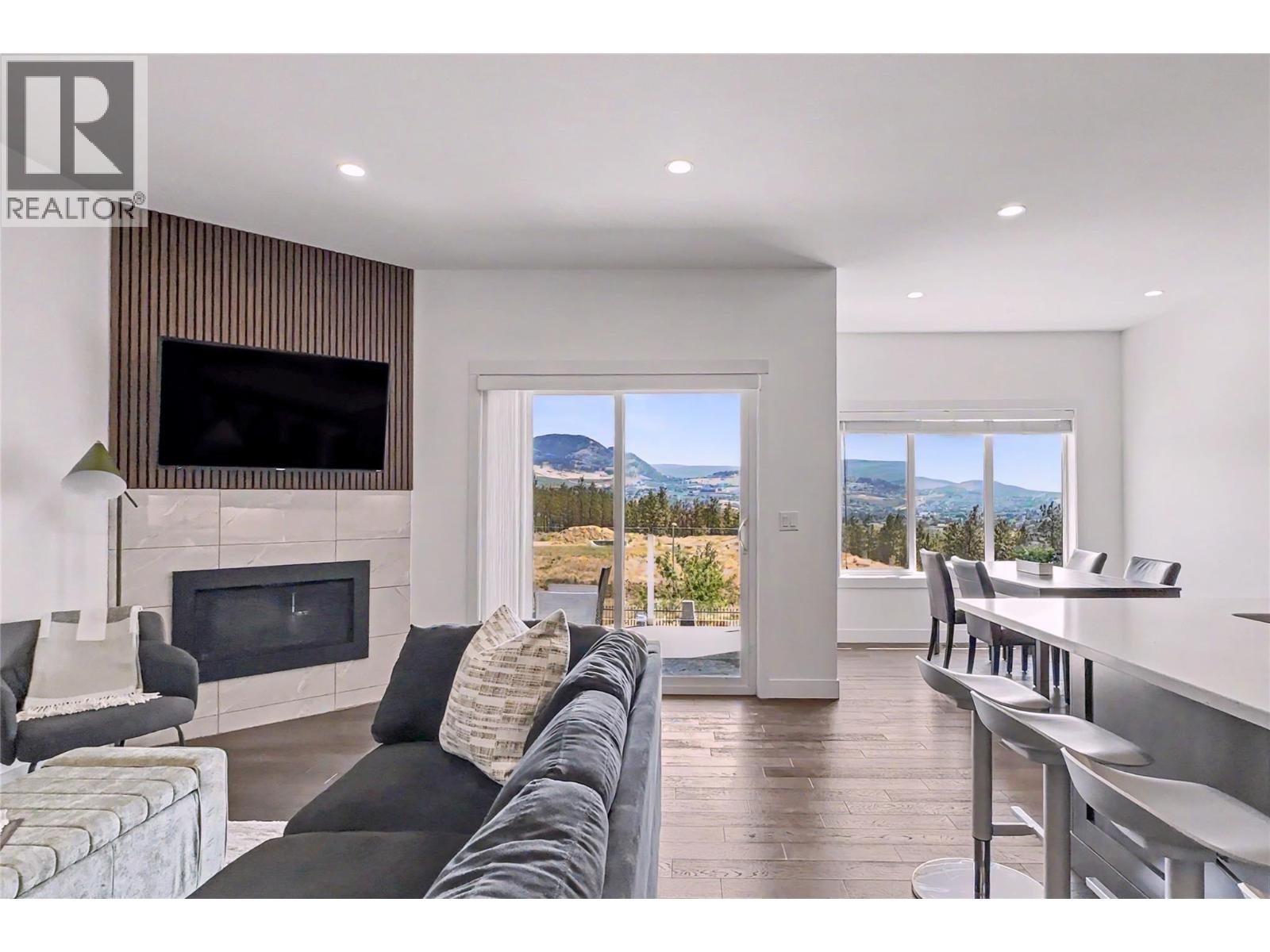 3075 Vint Road Unit# 115