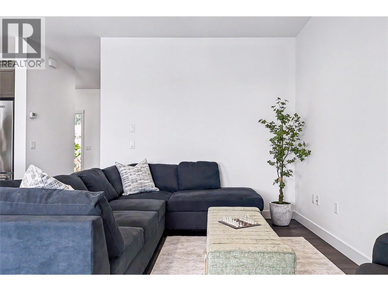 3075 Vint Road Unit# 115