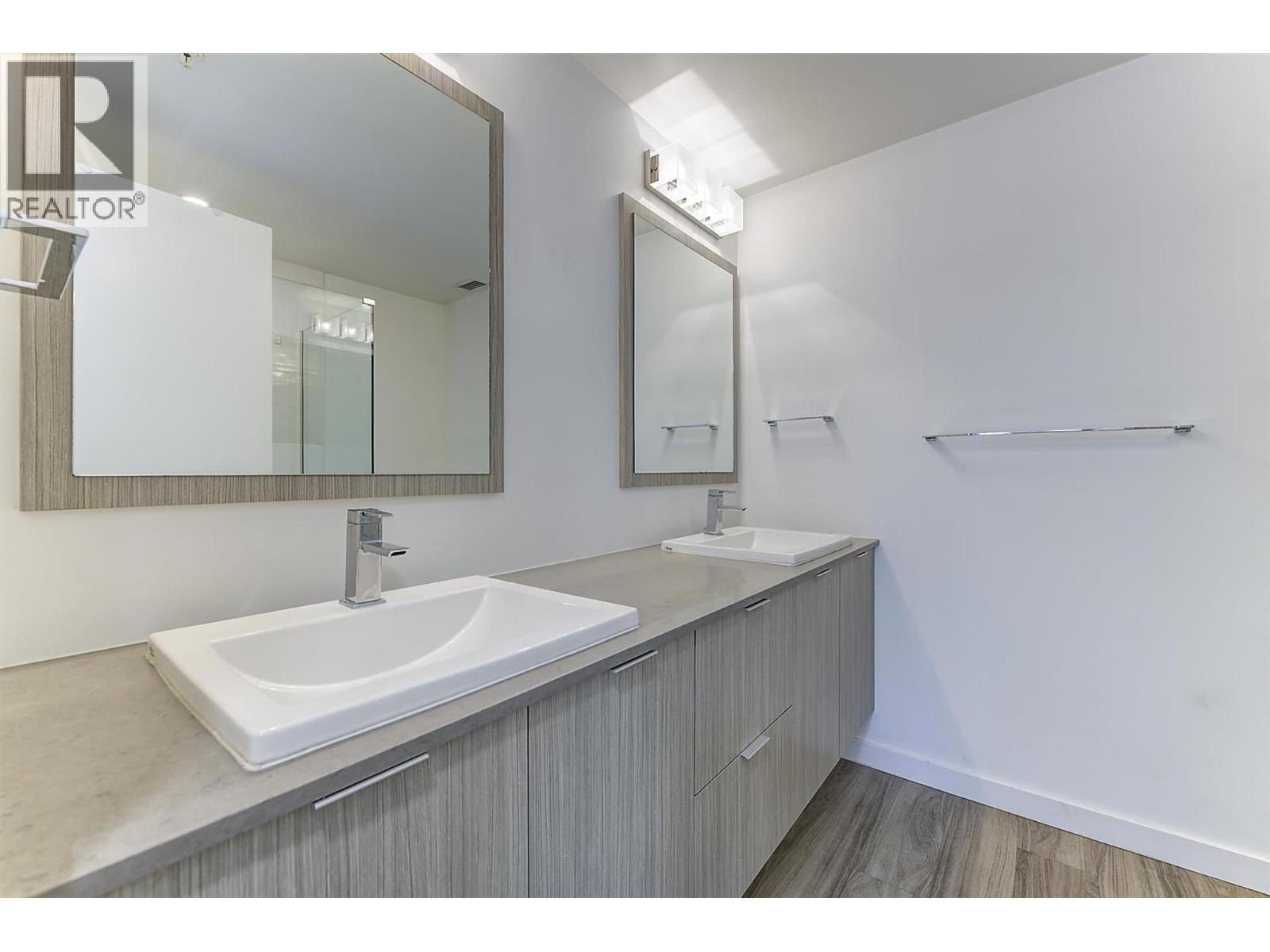 1775 Chapman Place Unit# 306