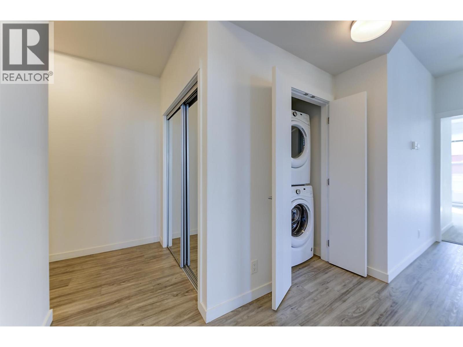 1775 Chapman Place Unit# 306