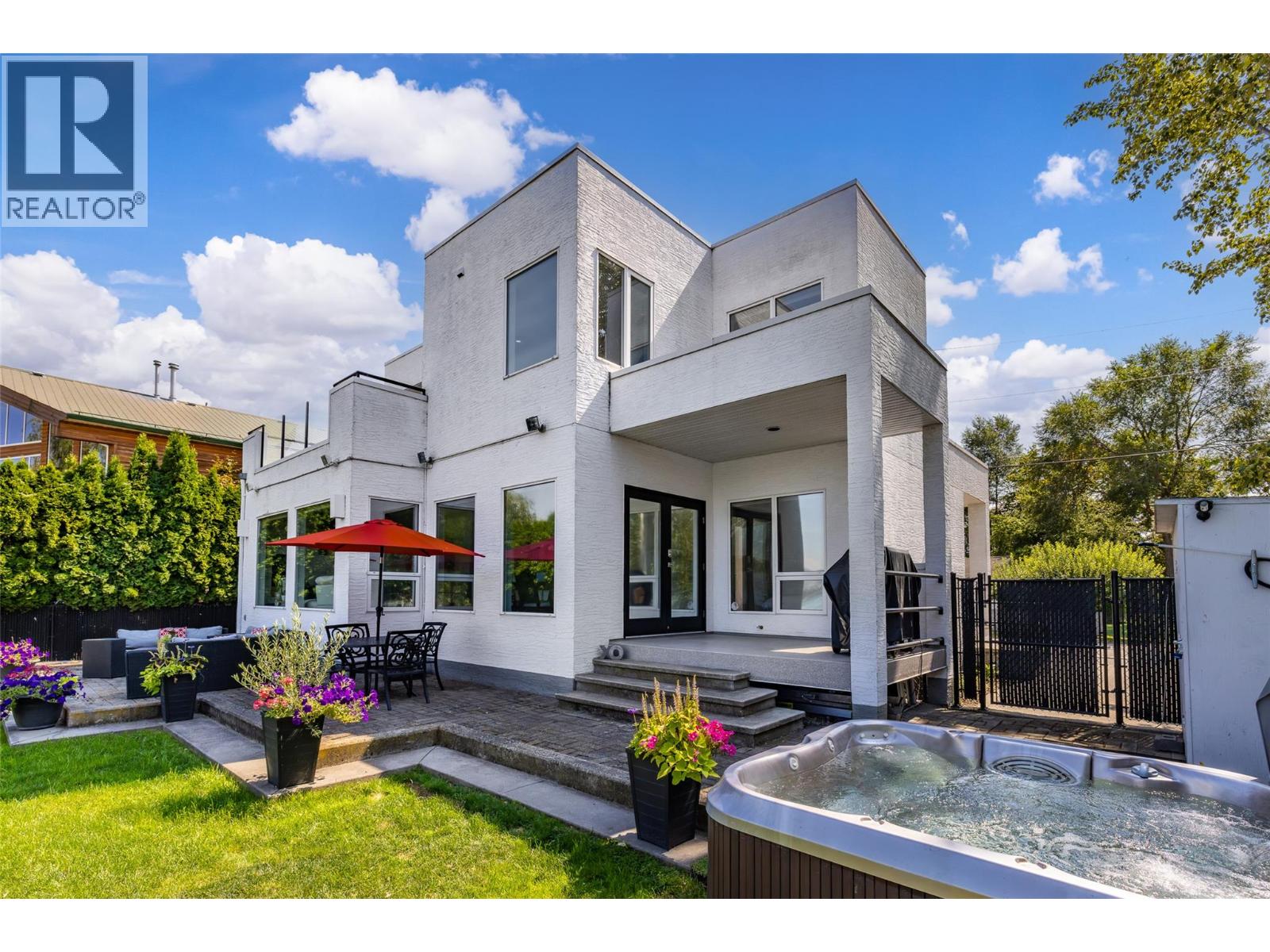 3210 Clement Road