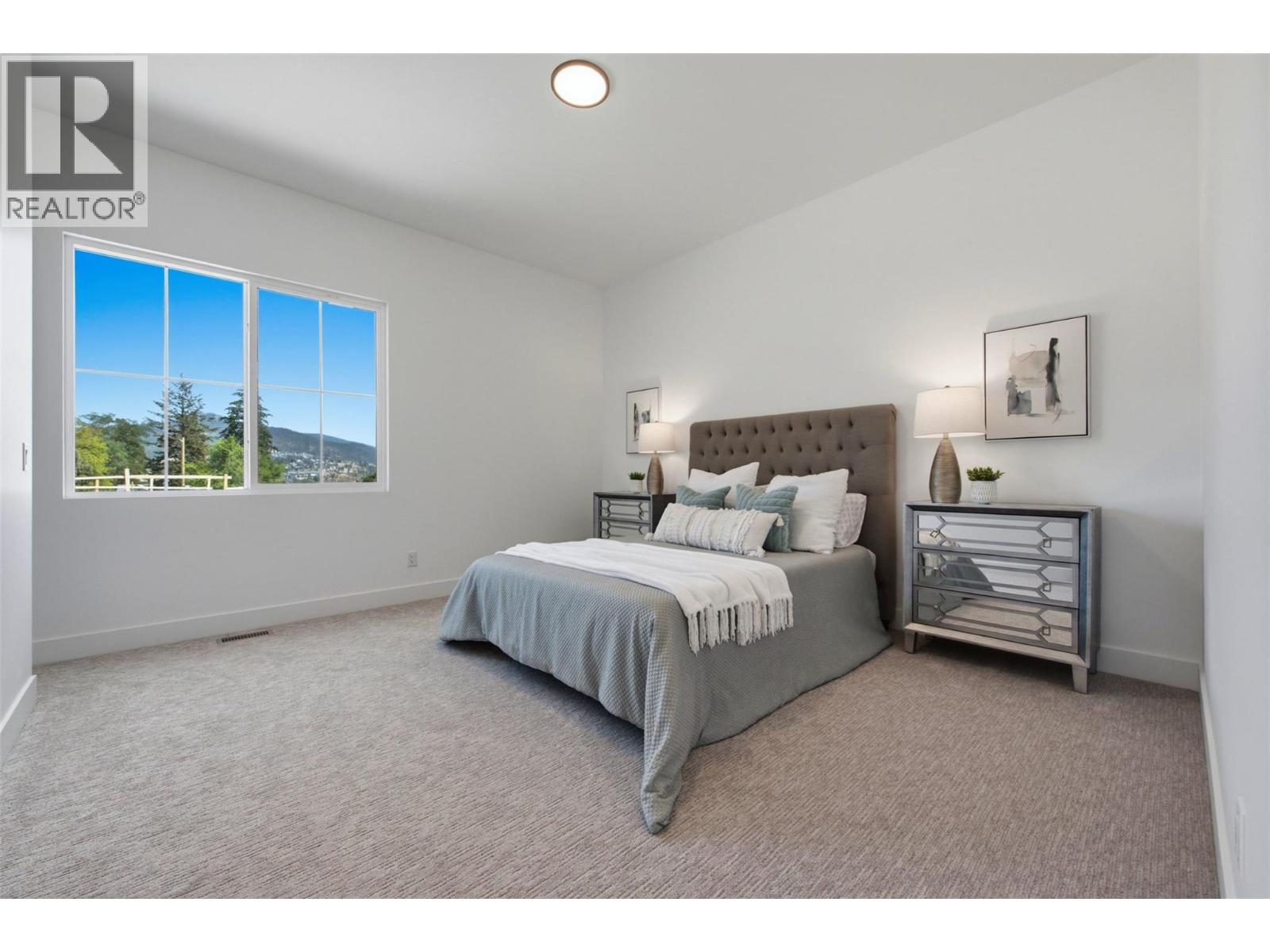 11565 Okanagan Centre Road E Unit# 8