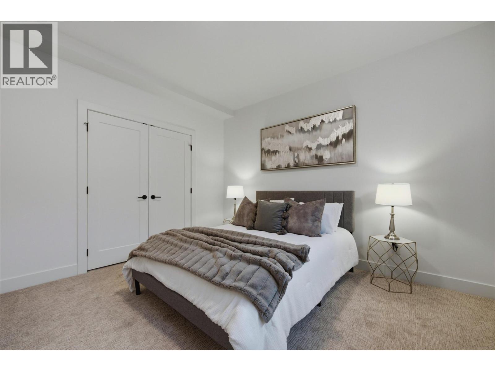 11565 Okanagan Centre Road E Unit# 8