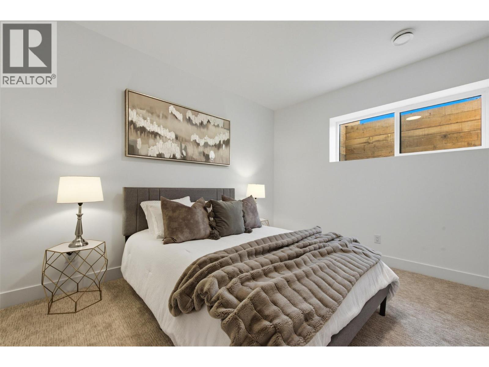 11565 Okanagan Centre Road E Unit# 8